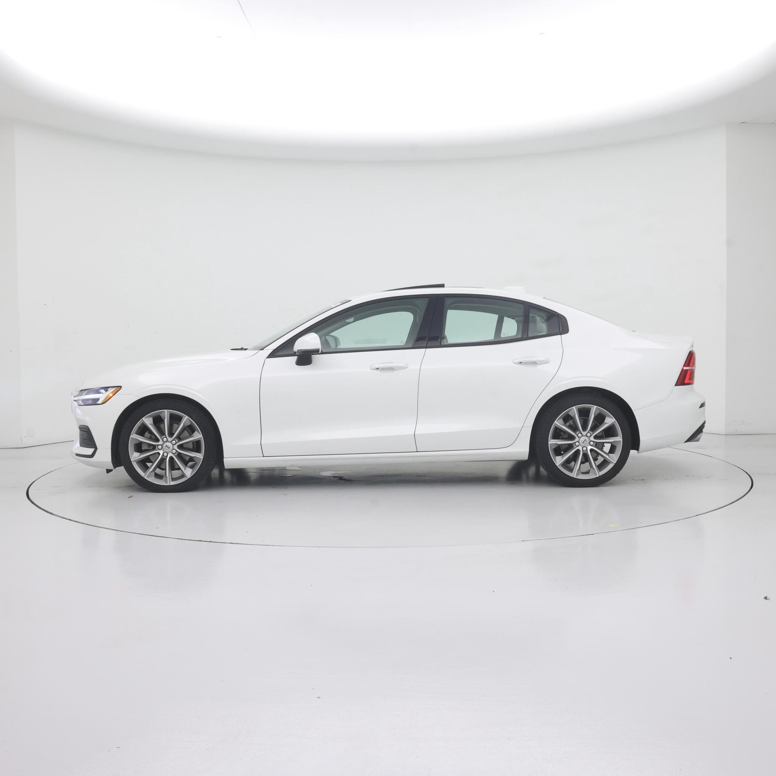 Thumbnail: 2019 Volvo S60 - 3