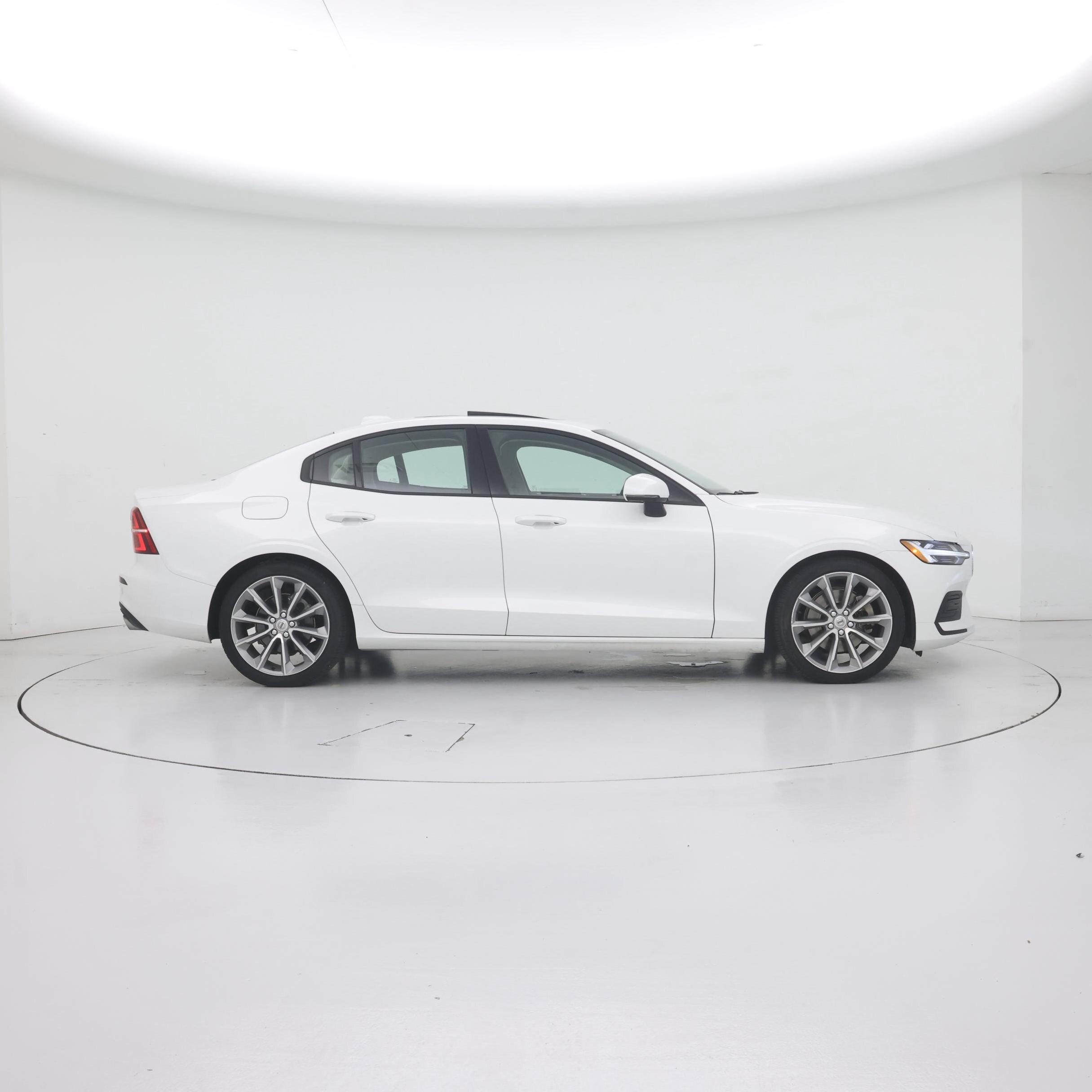 Thumbnail: 2019 Volvo S60 - 7