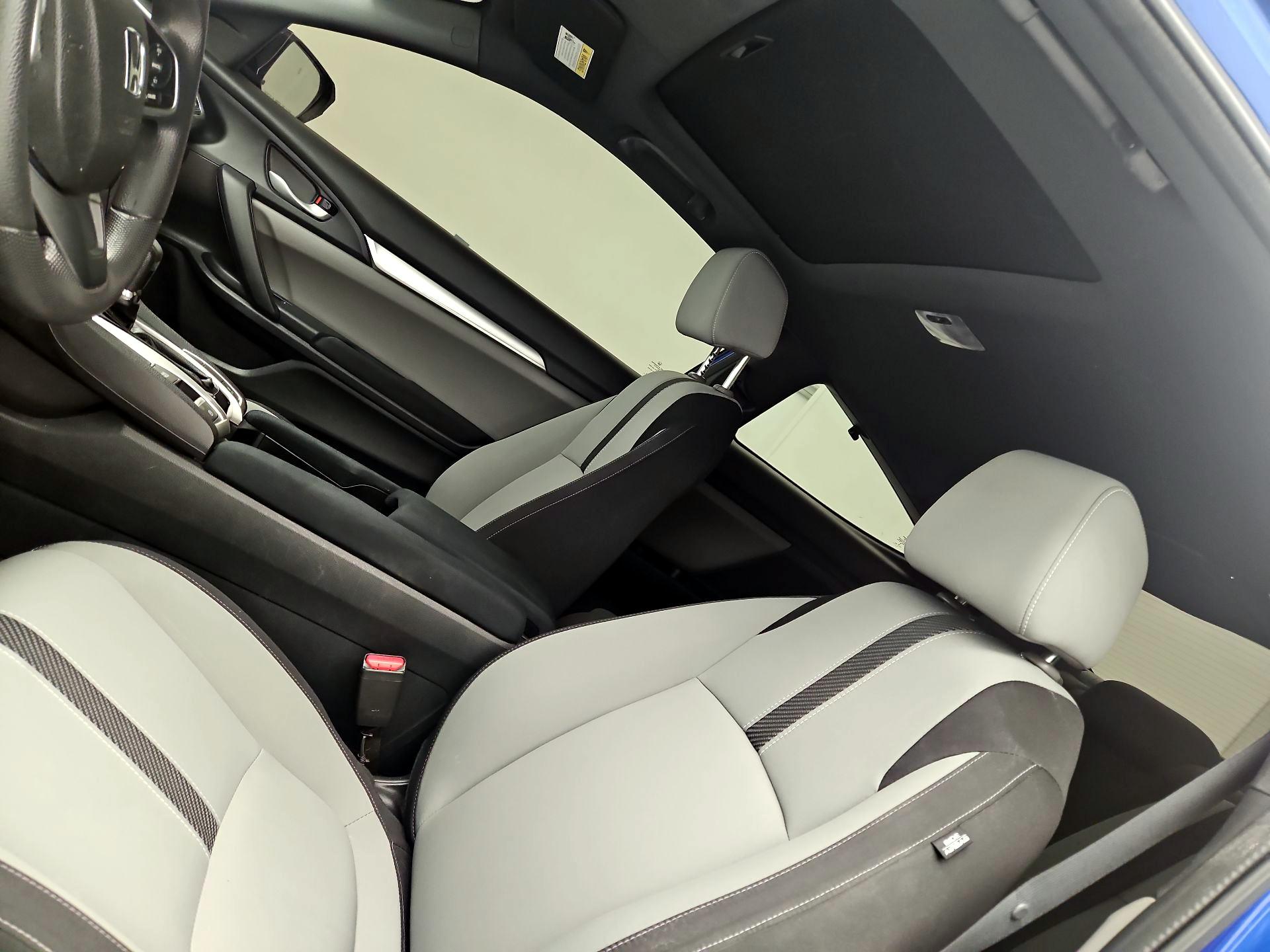 Thumbnail: 2016 Honda Civic - 19