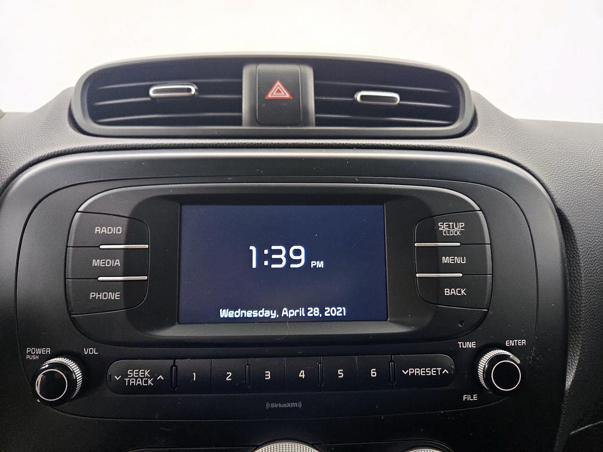 Thumbnail: 2018 Kia Soul - 14