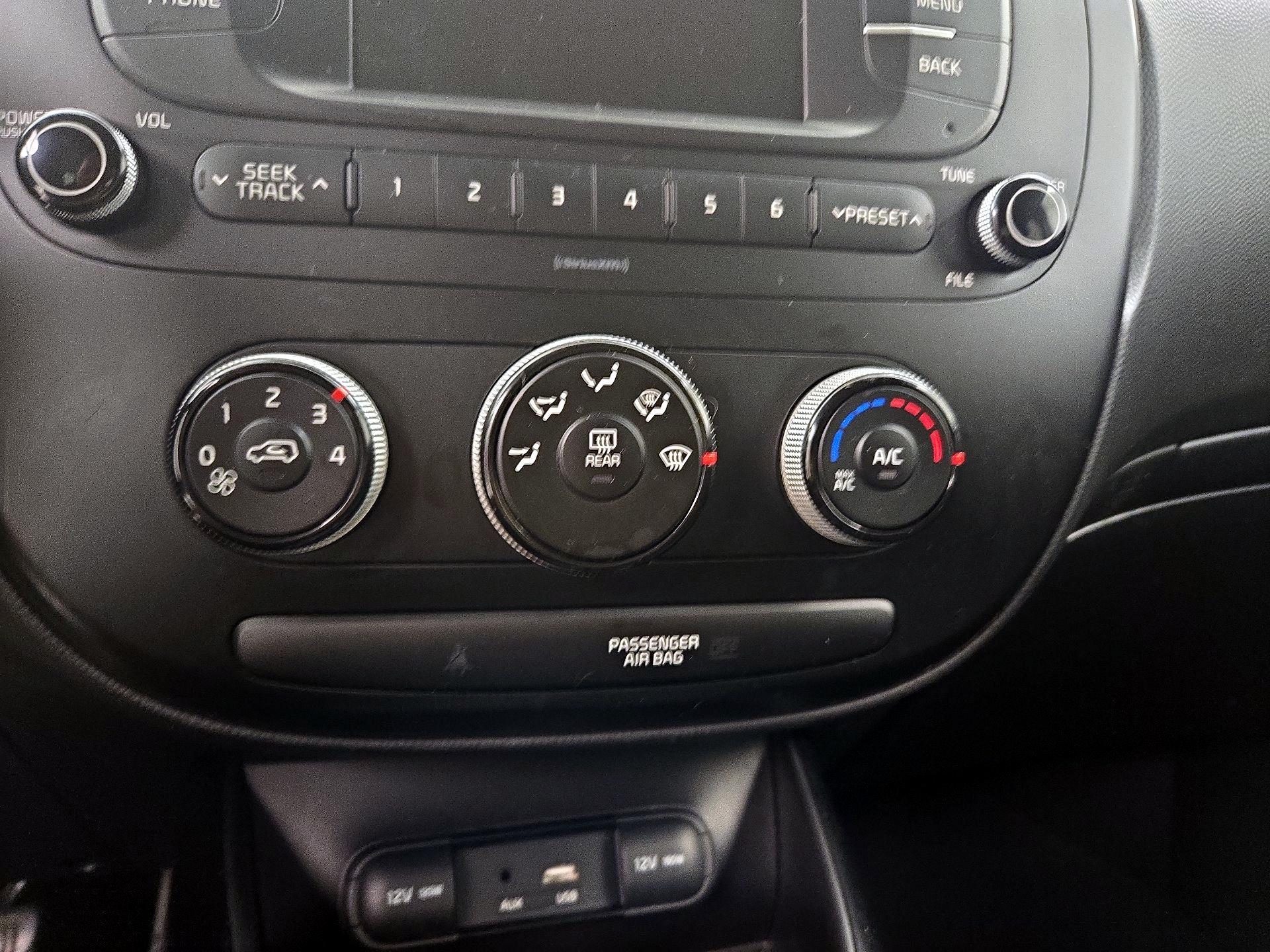 Thumbnail: 2018 Kia Soul - 15