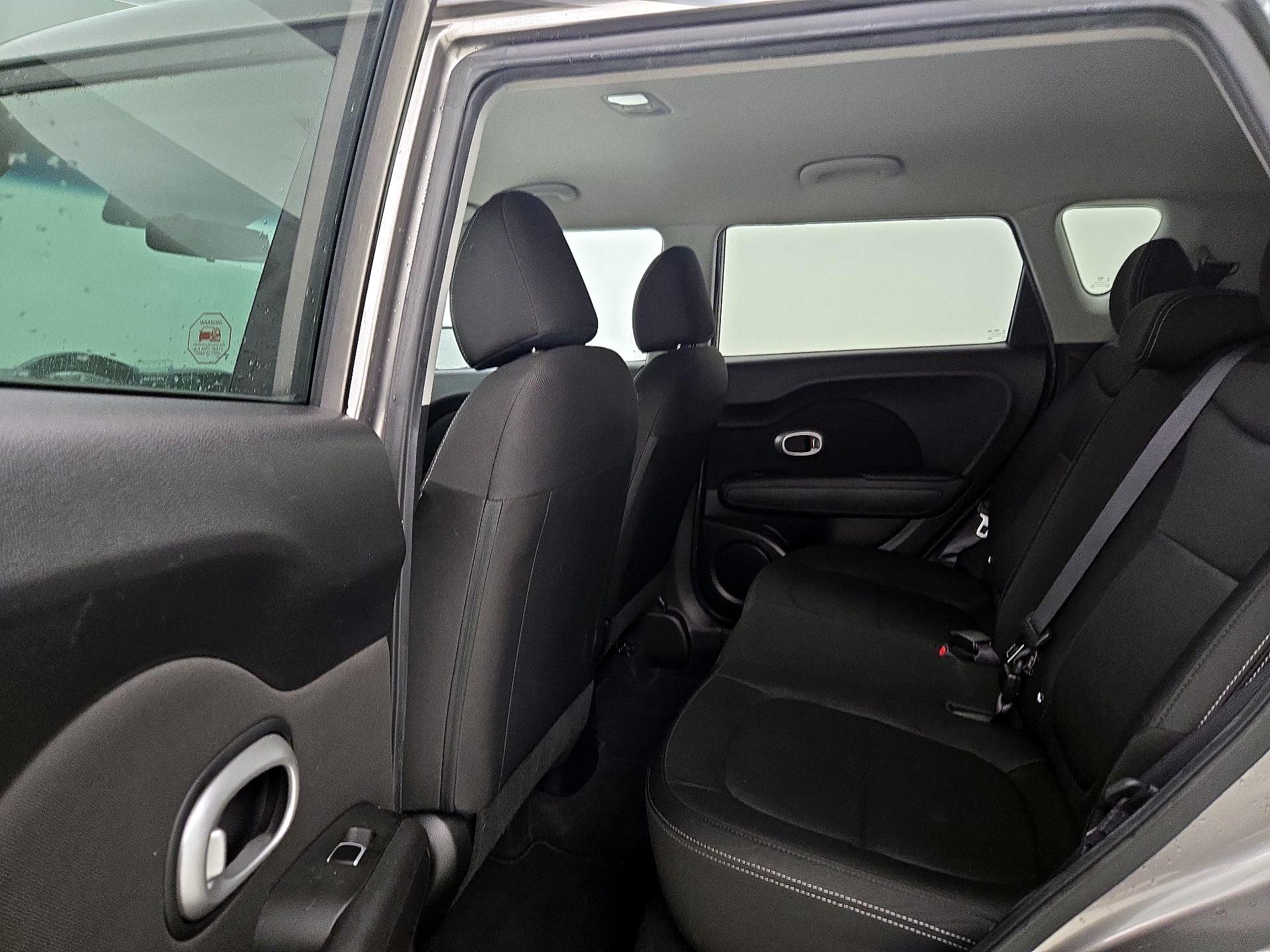 Thumbnail: 2018 Kia Soul - 18
