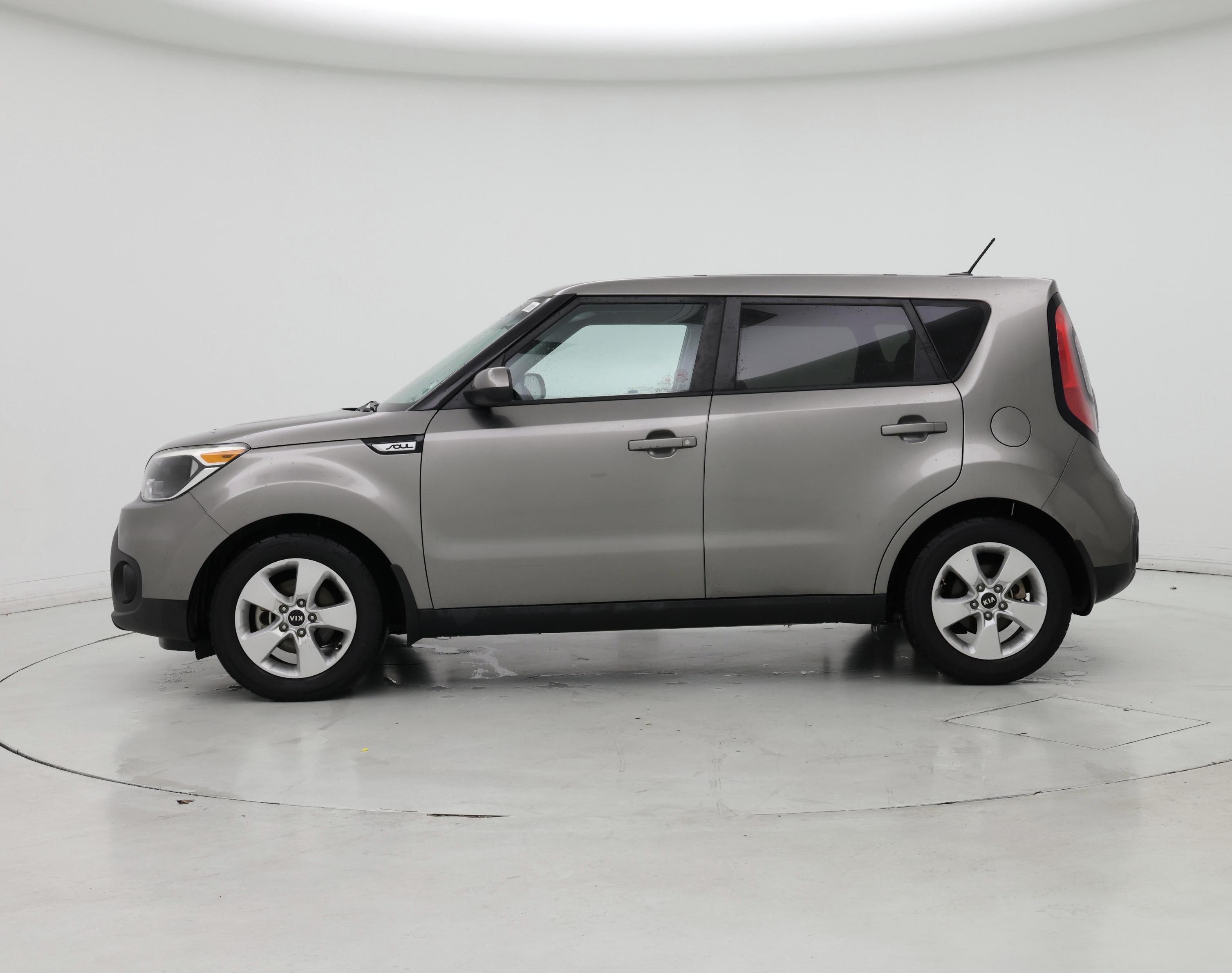 Thumbnail: 2018 Kia Soul - 3