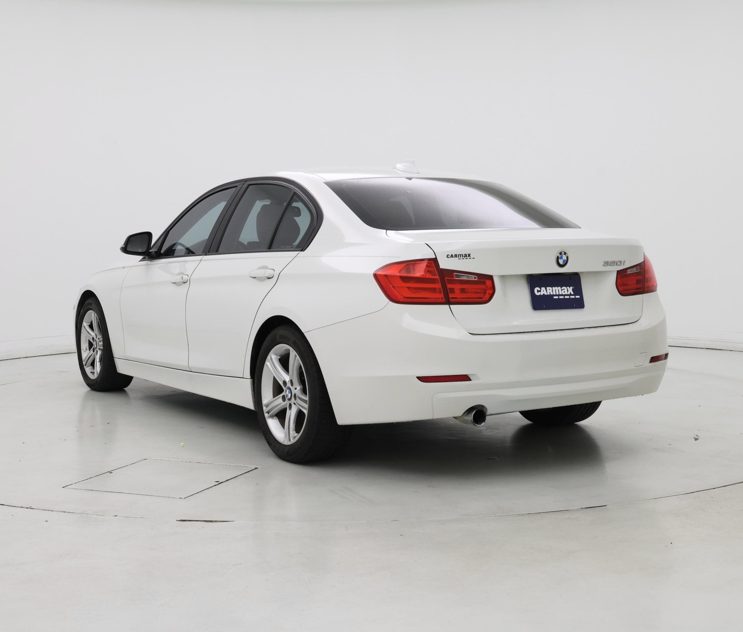 Thumbnail: 2014 BMW 3 Series - 2