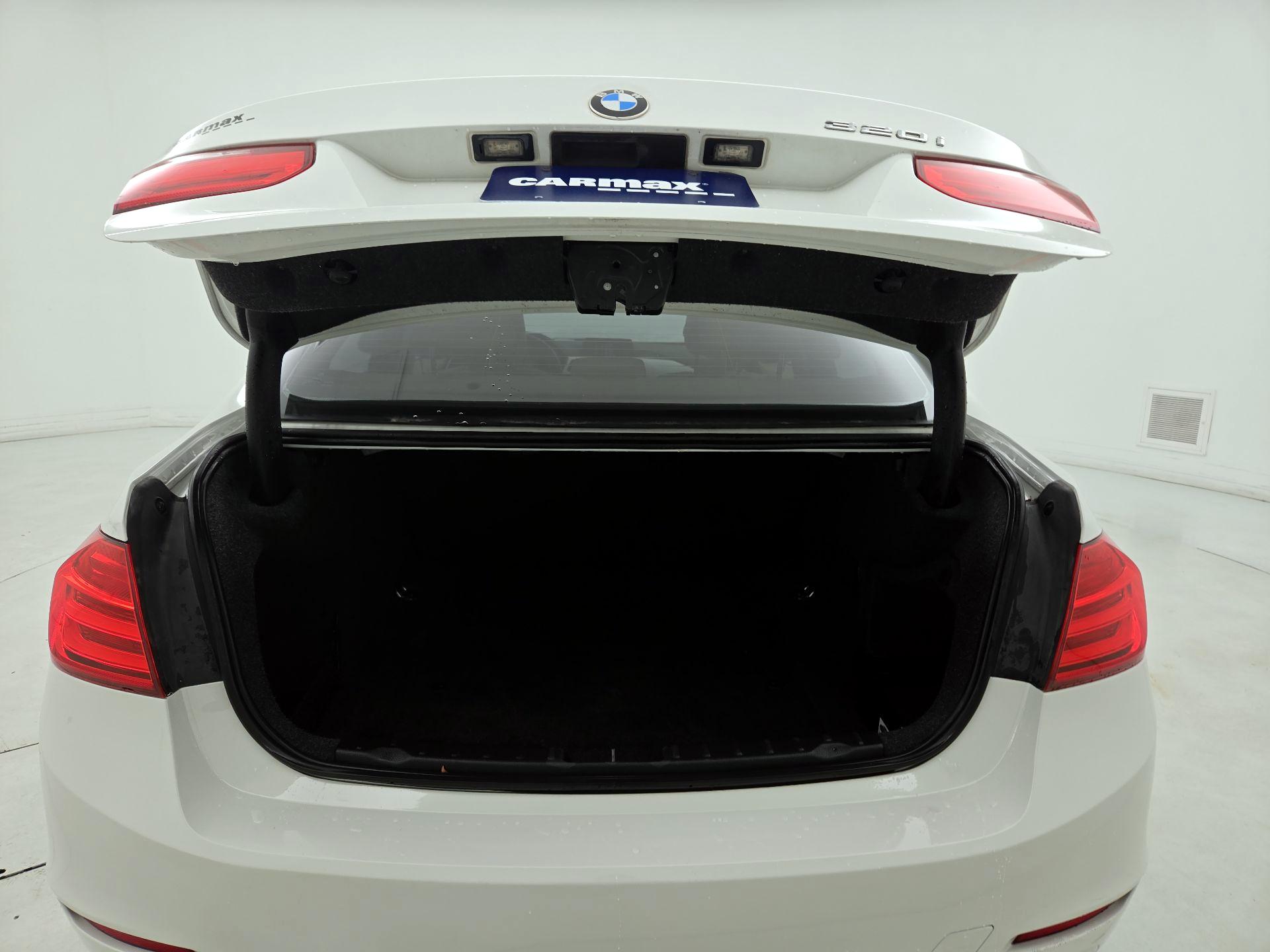 Thumbnail: 2014 BMW 3 Series - 20