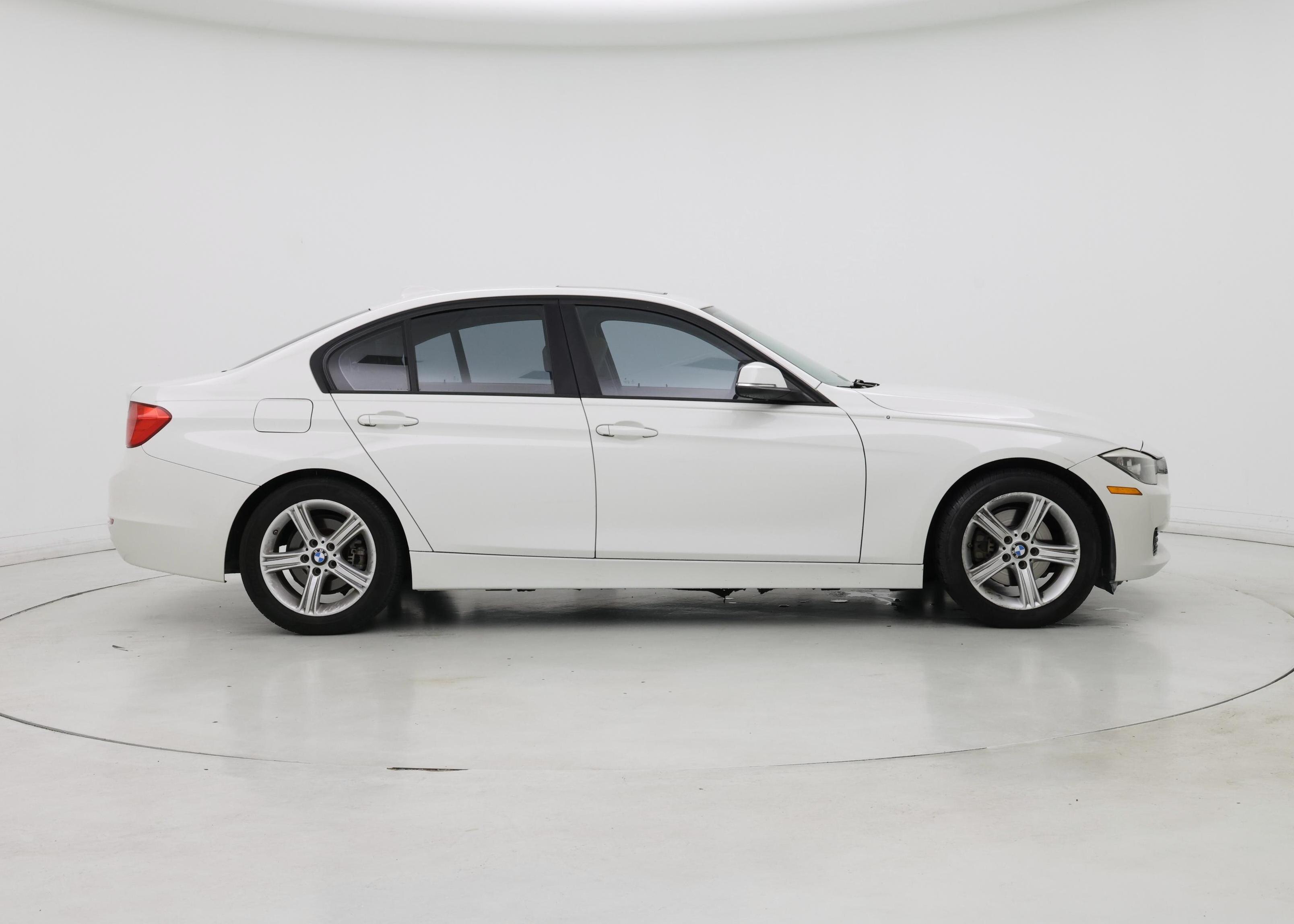 Thumbnail: 2014 BMW 3 Series - 7