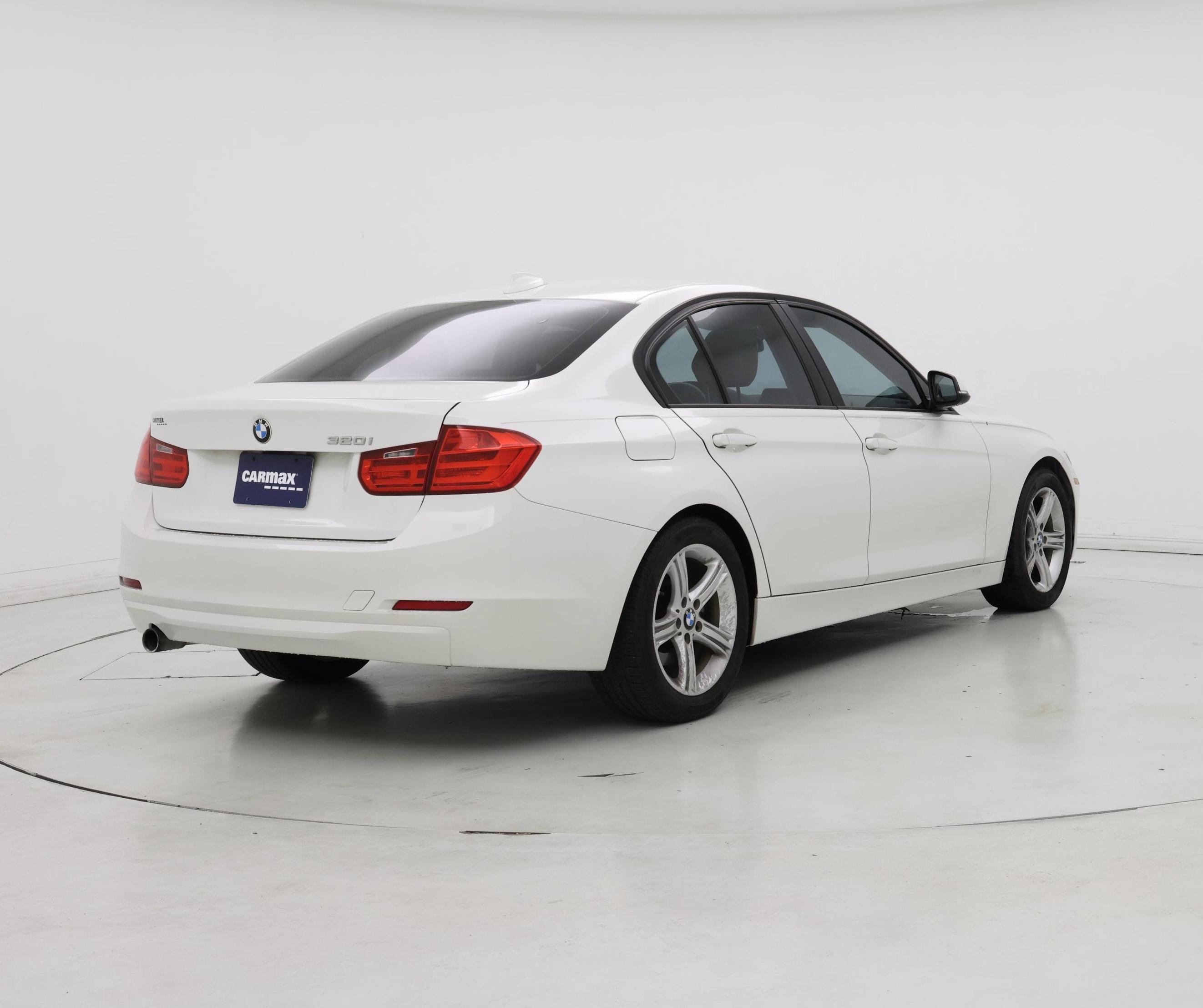 Thumbnail: 2014 BMW 3 Series - 8