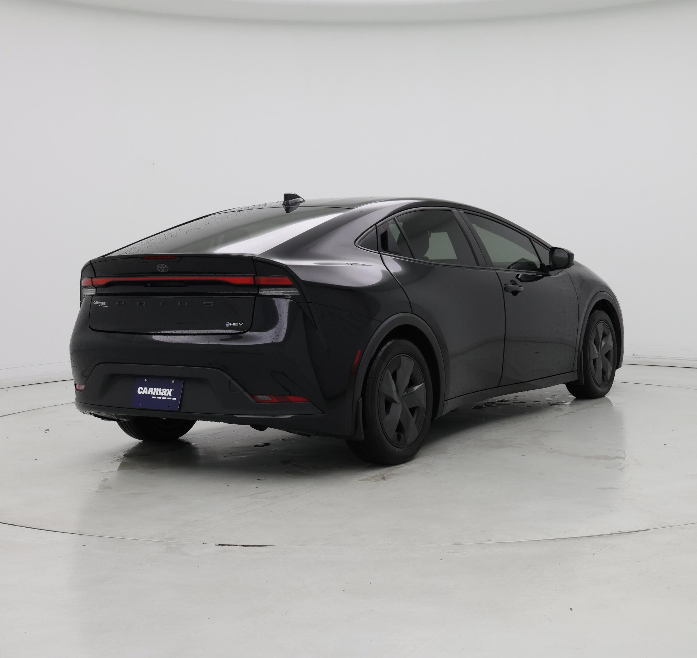 Thumbnail: 2023 Toyota Prius - 8