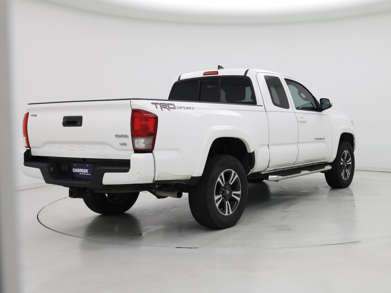 2016 Toyota Tacoma TRD Sport - Photo 9
