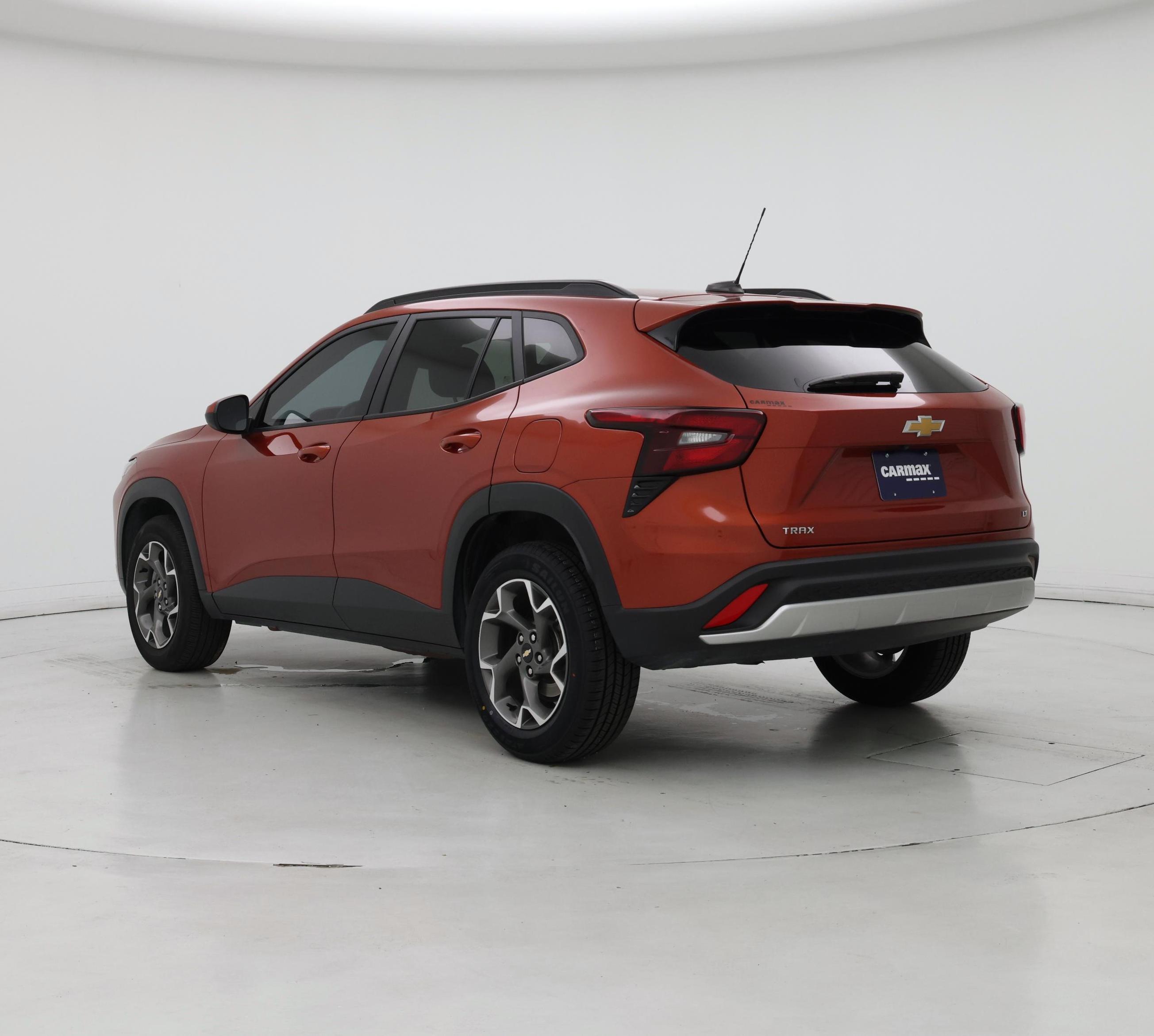 Thumbnail: 2024 Chevrolet Trax - 2
