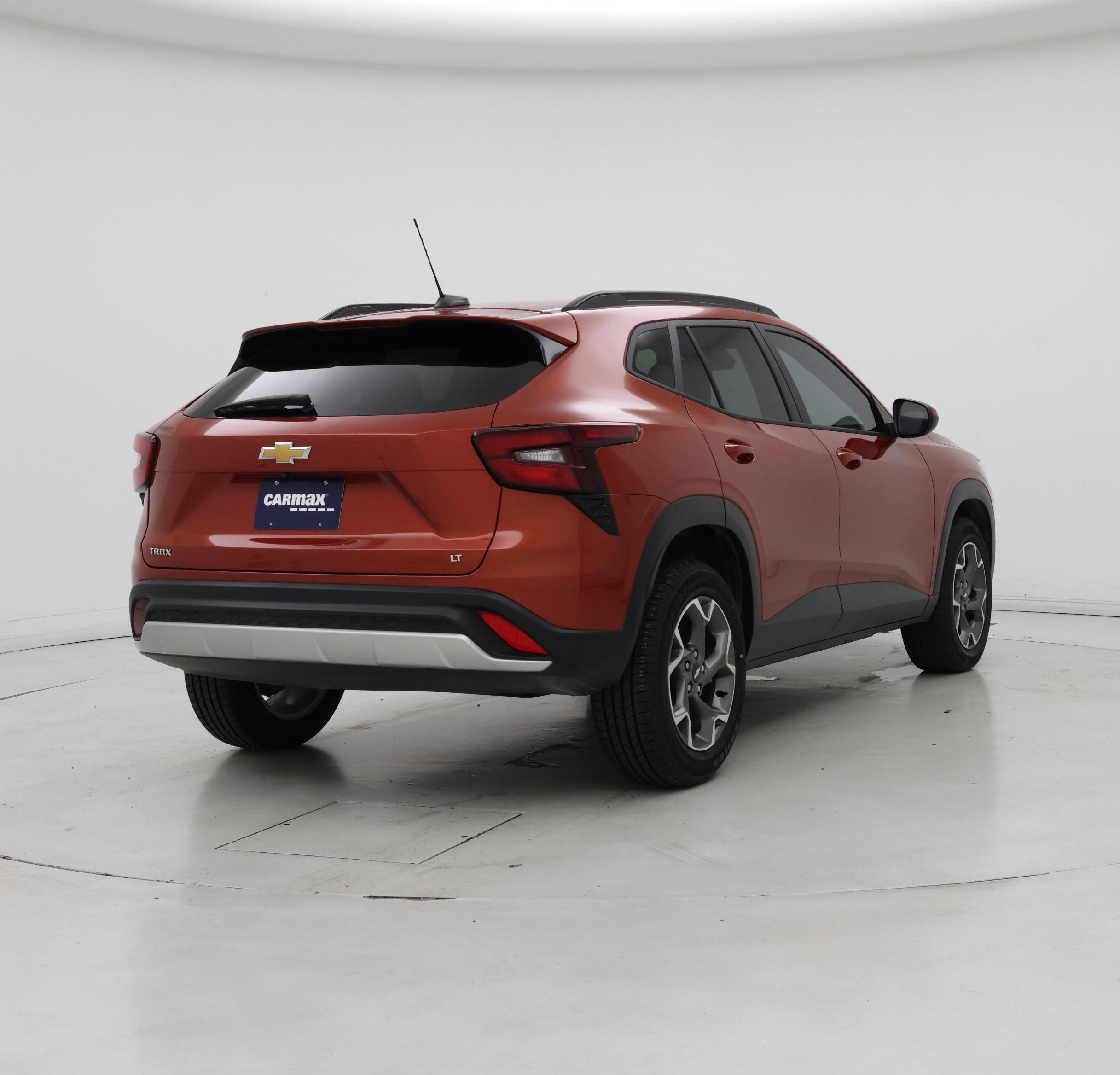 Thumbnail: 2024 Chevrolet Trax - 8