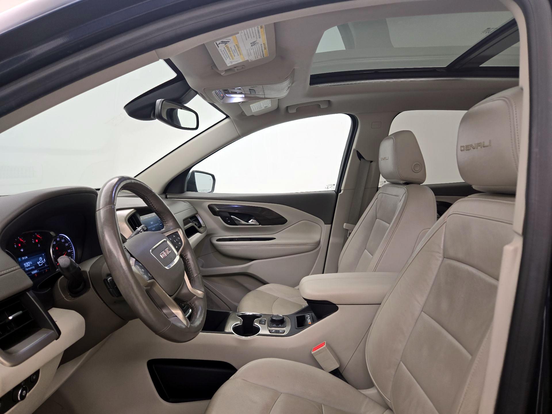 Thumbnail: 2018 GMC Terrain - 19
