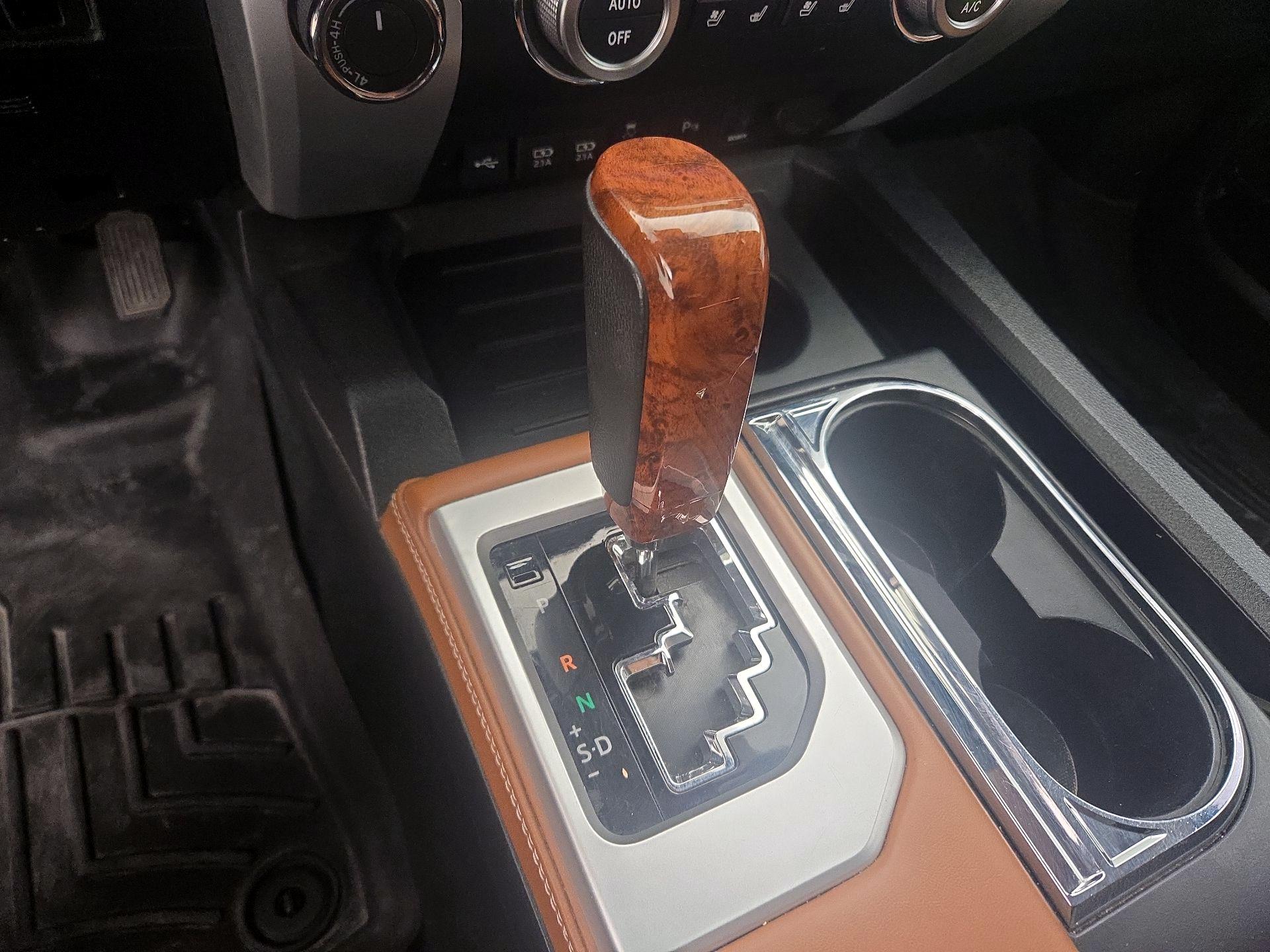 Thumbnail: 2020 Toyota Tundra - 18