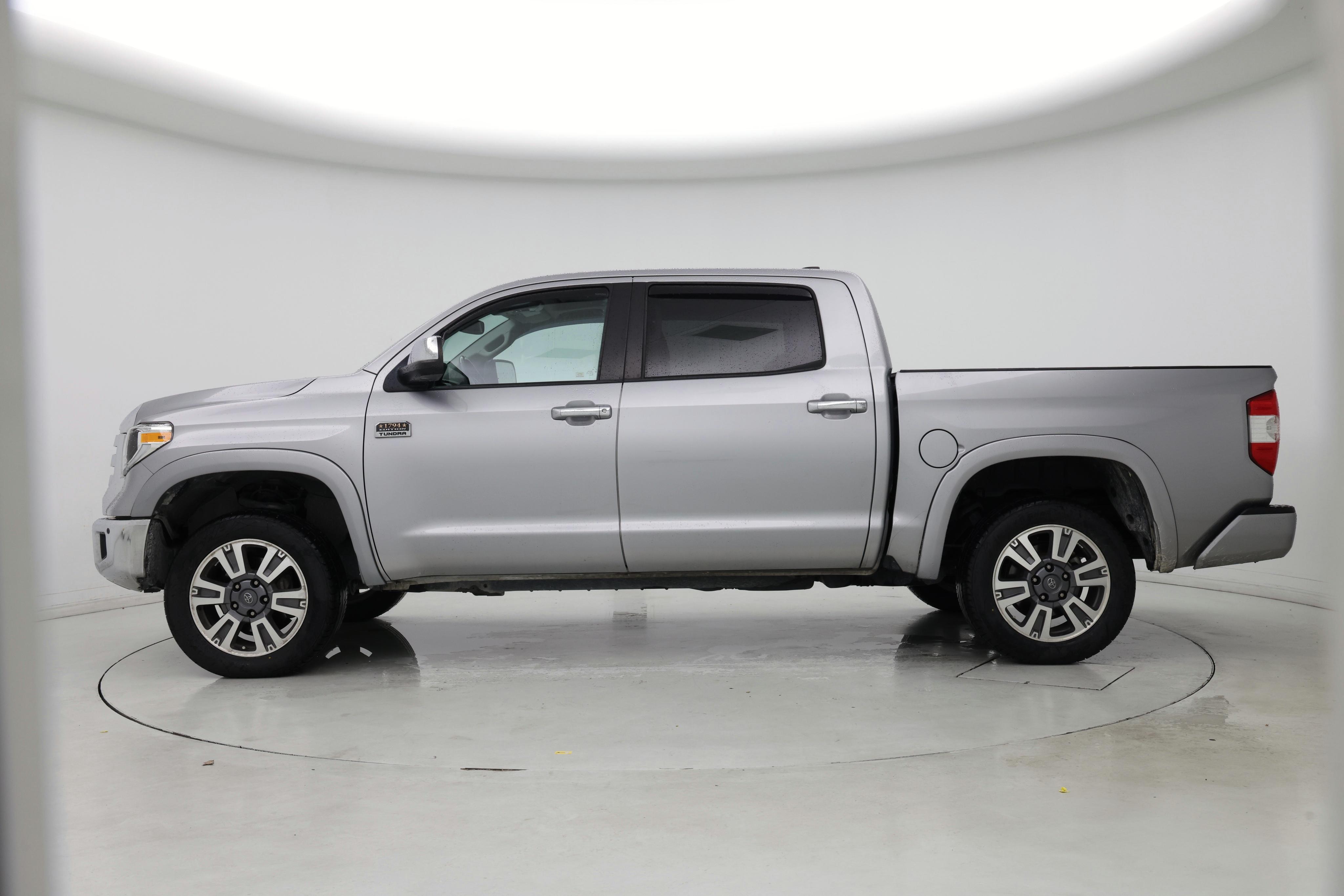 Thumbnail: 2020 Toyota Tundra - 3
