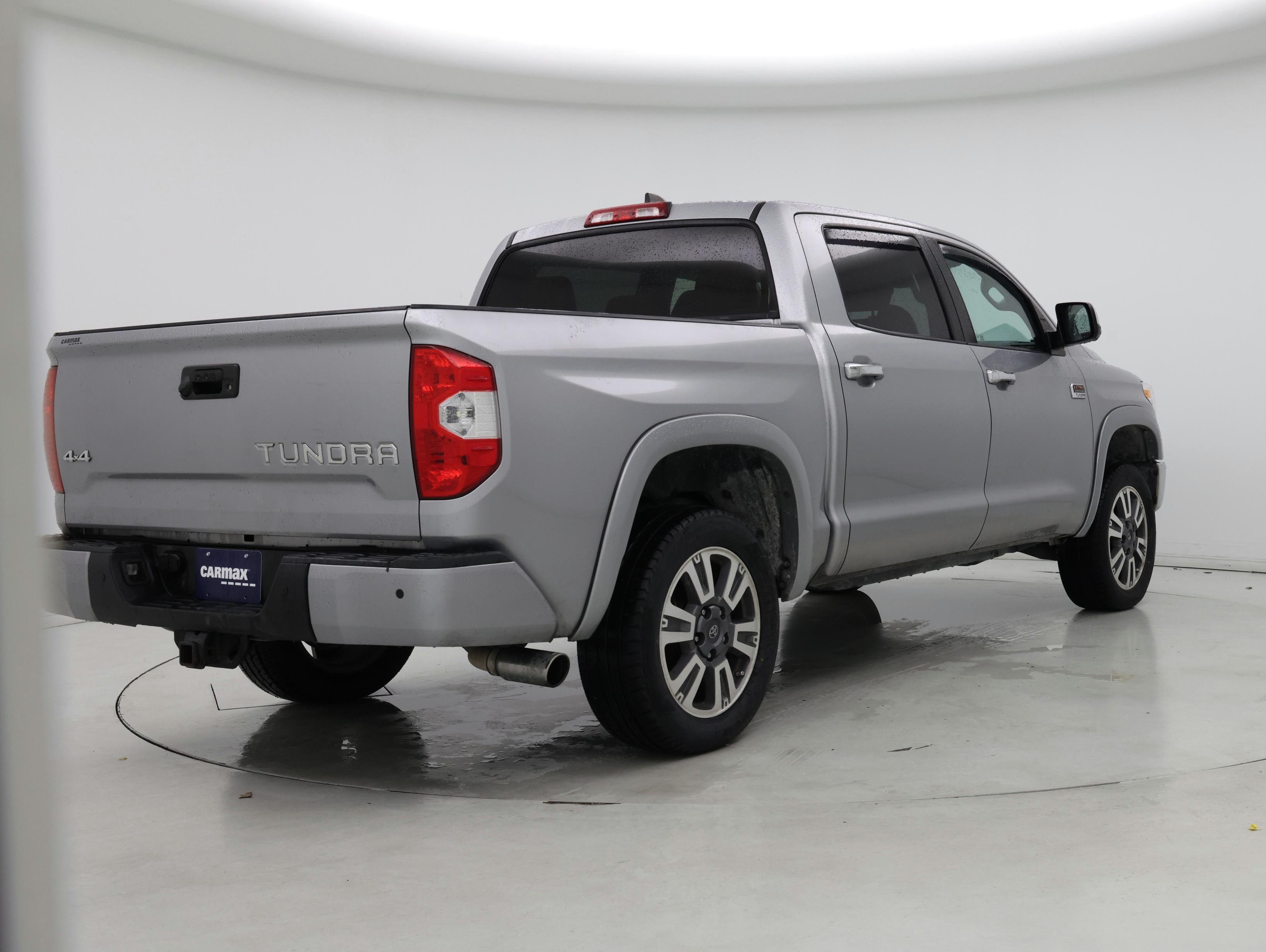 Thumbnail: 2020 Toyota Tundra - 8