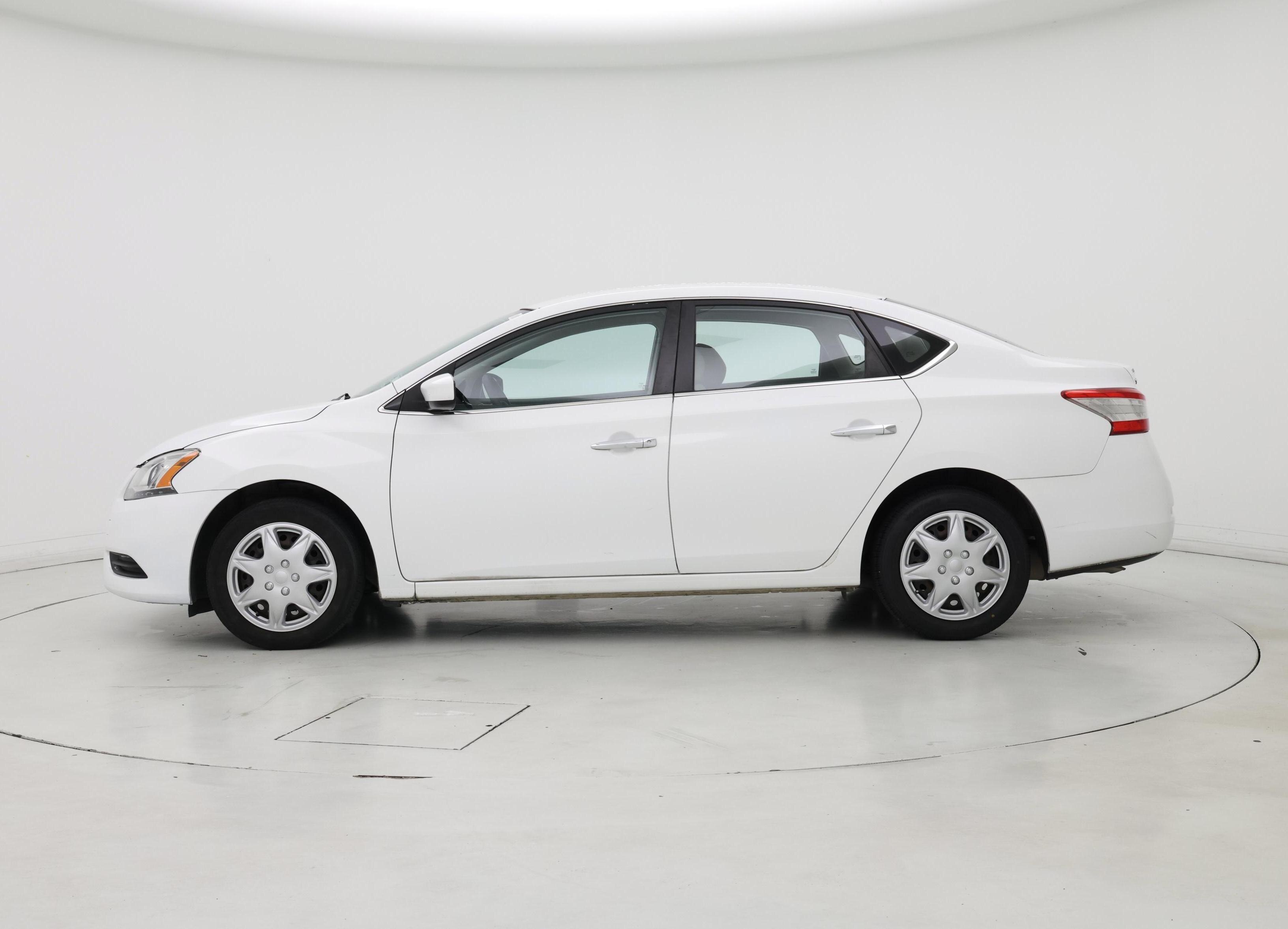 Thumbnail: 2015 Nissan Sentra - 3