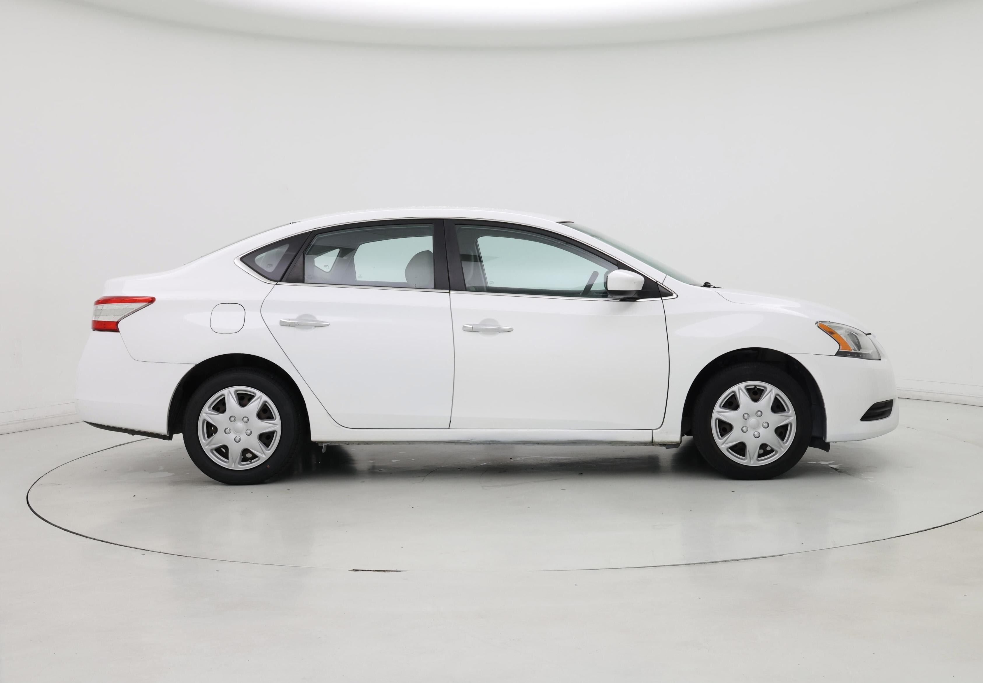 Thumbnail: 2015 Nissan Sentra - 7