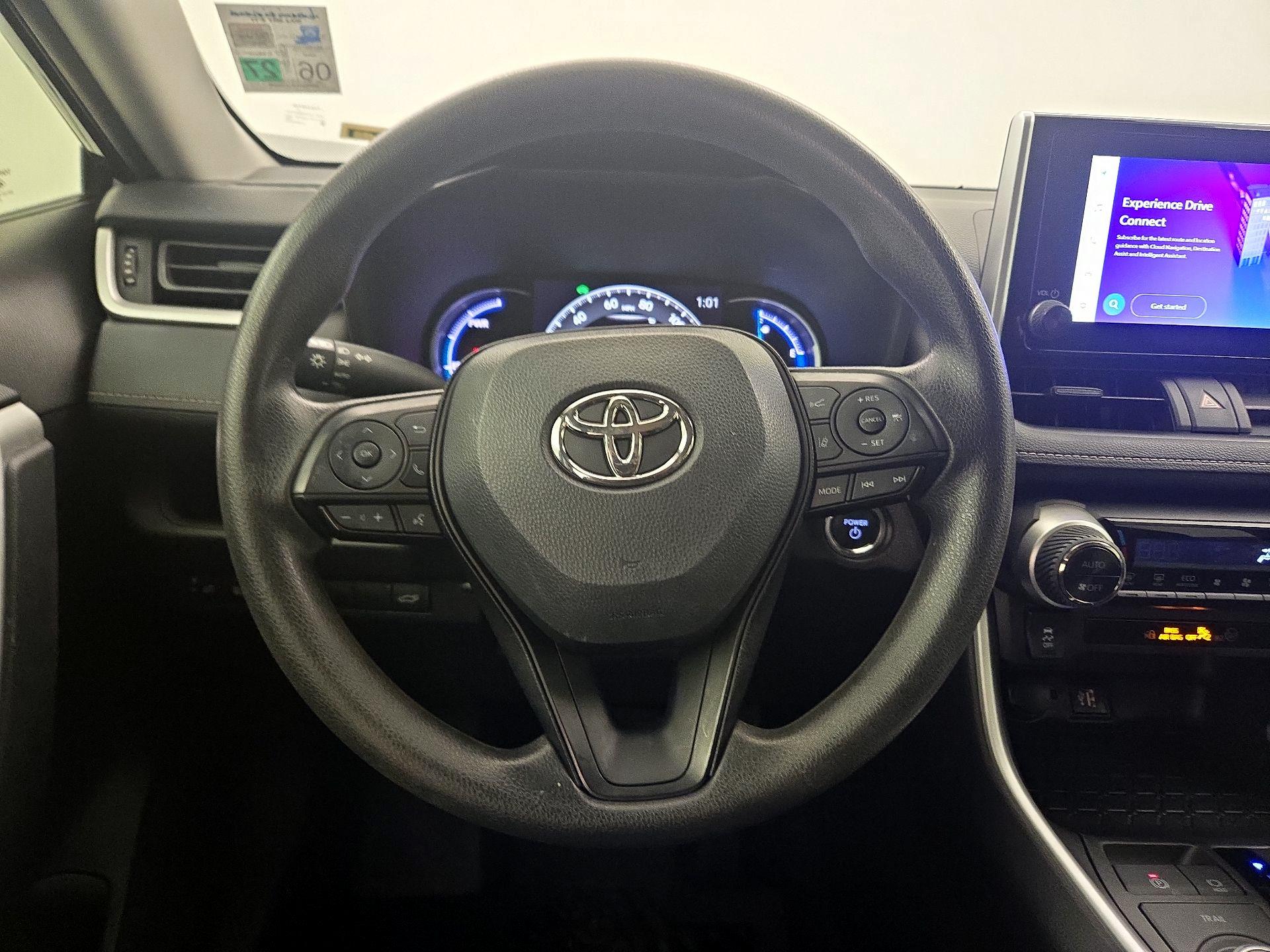 Thumbnail: 2024 Toyota RAV4 - 10