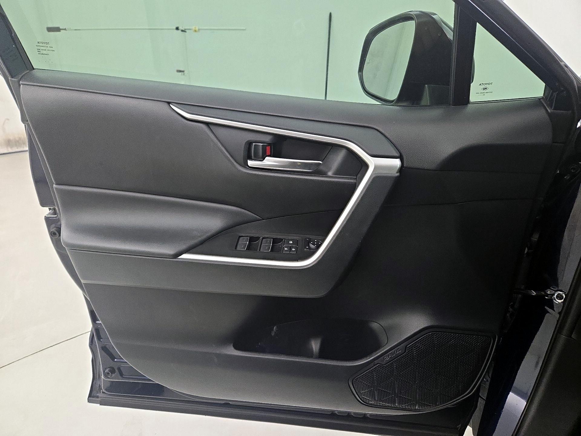Thumbnail: 2024 Toyota RAV4 - 12