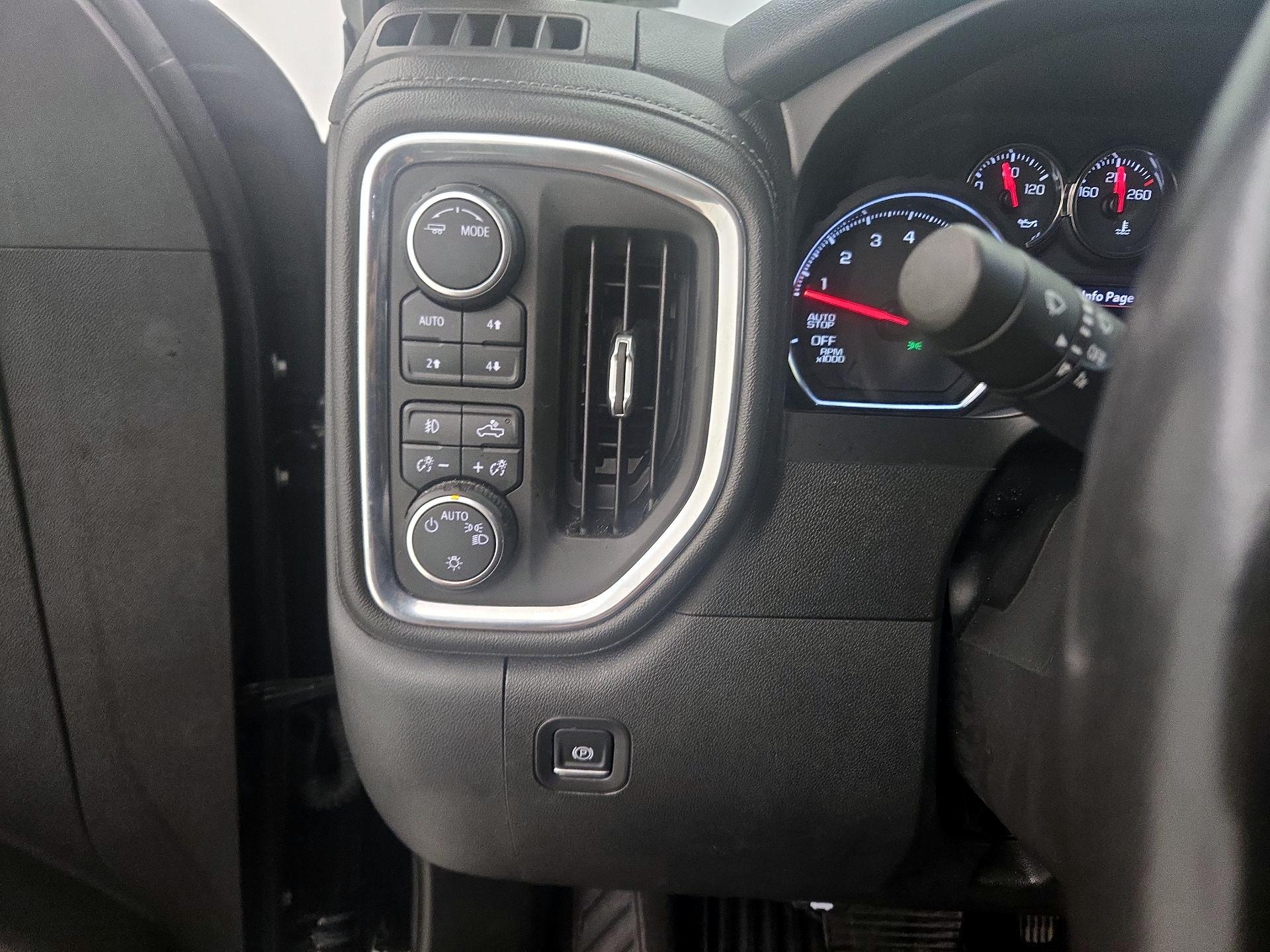 Thumbnail: 2021 Chevrolet Silverado 1500 - 13