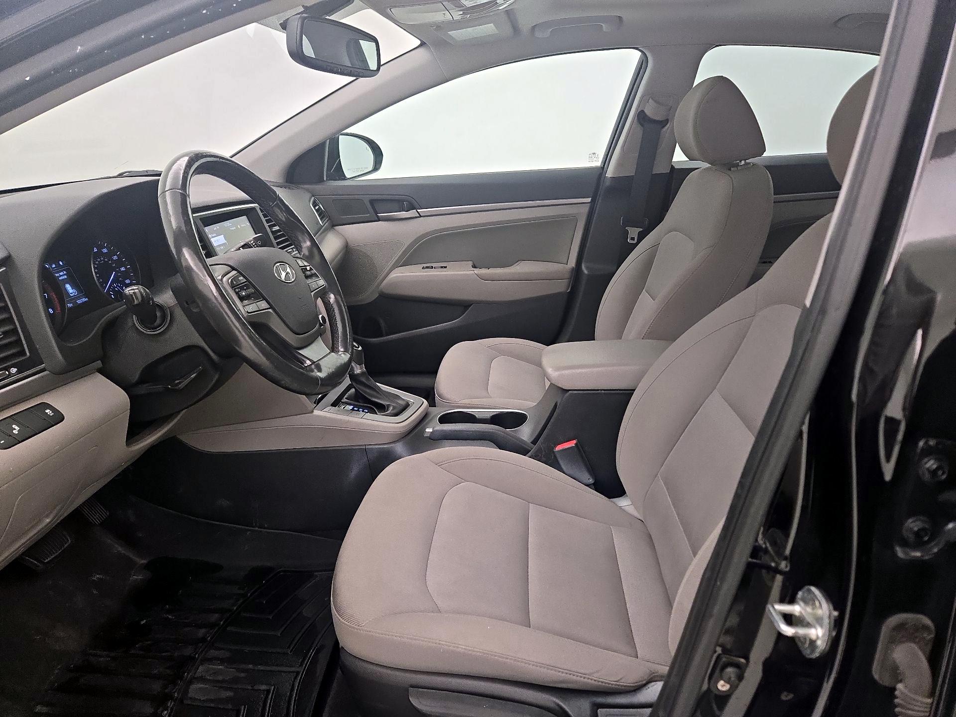 Thumbnail: 2018 Hyundai Elantra - 11