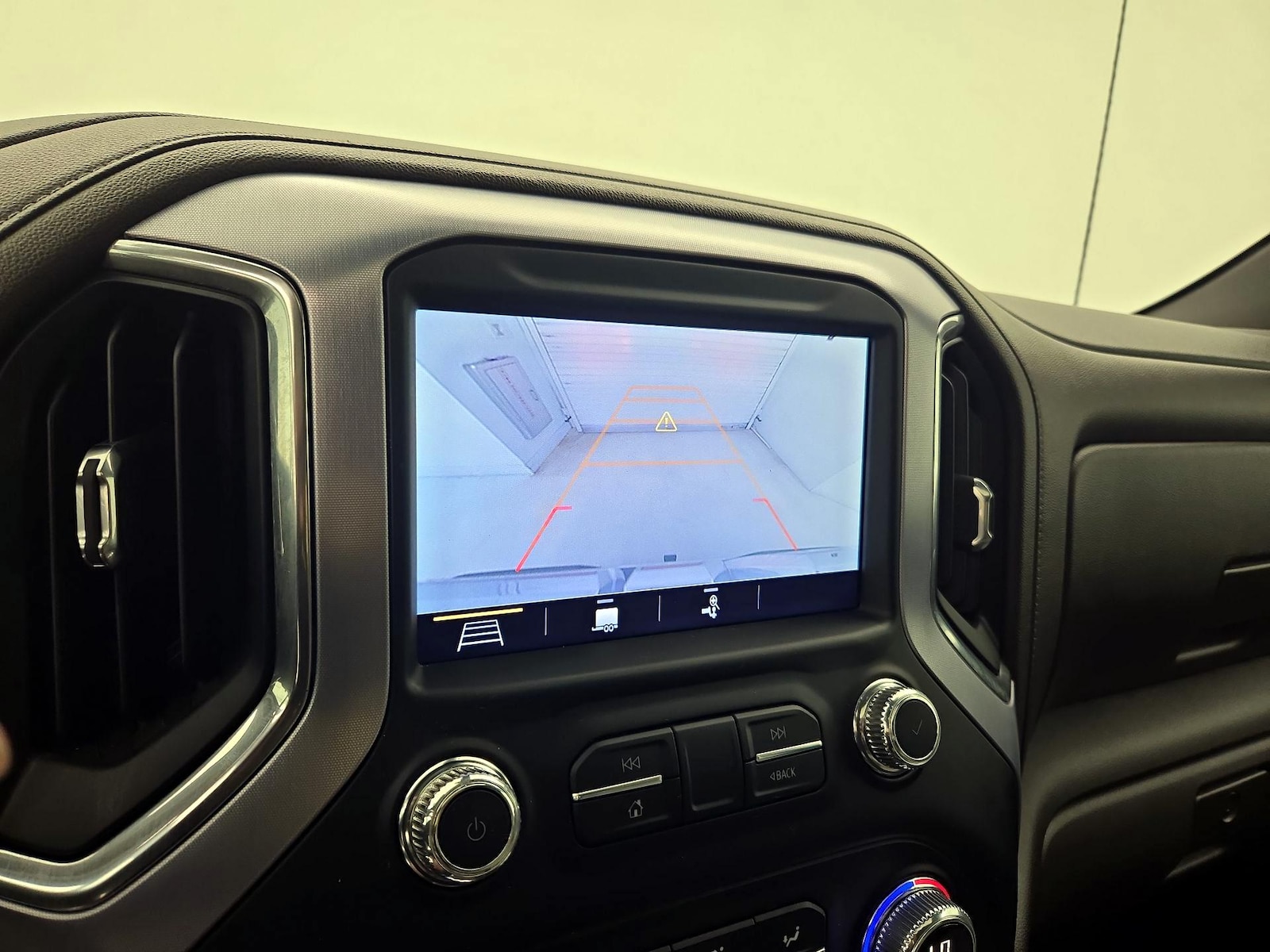 2019 GMC Sierra 1500 SLT - Photo 16