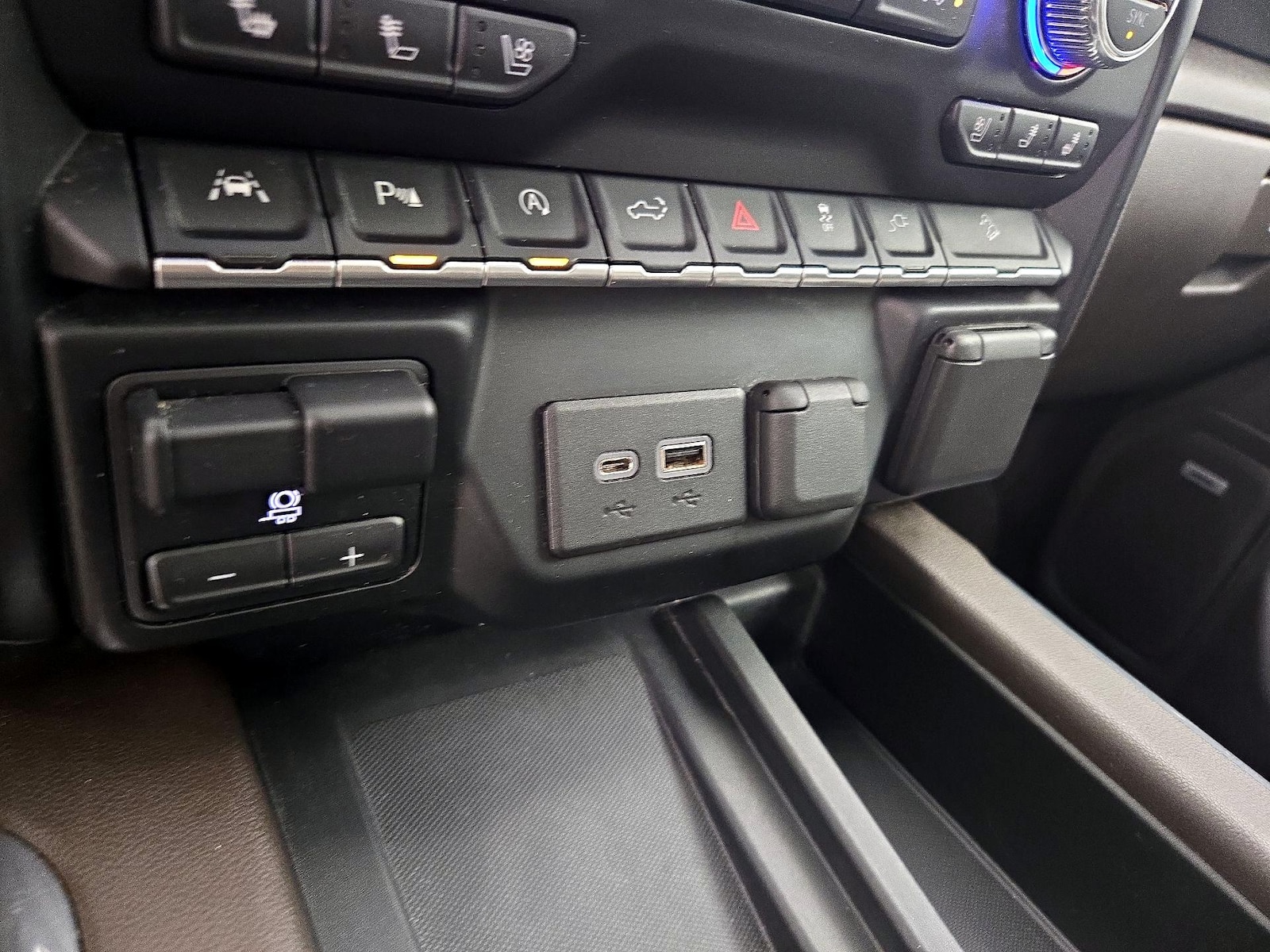 2019 GMC Sierra 1500 SLT - Photo 20