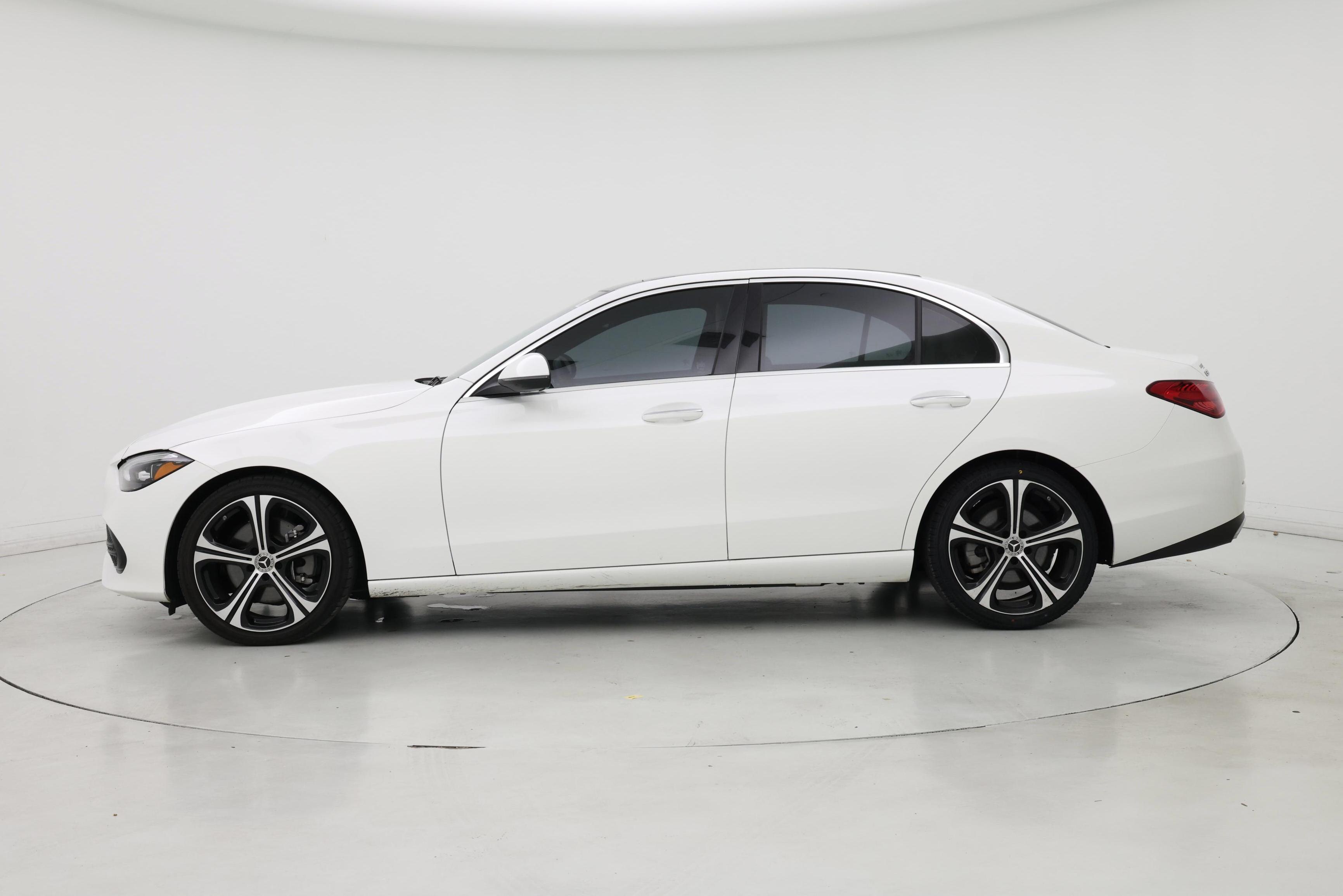 Thumbnail: 2023 Mercedes-Benz C-Class - 3