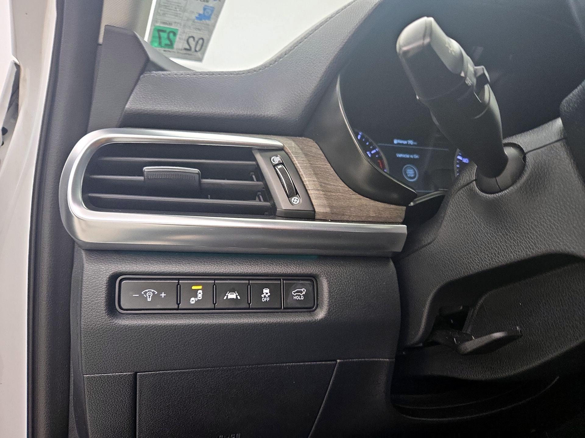 Thumbnail: 2020 Kia Telluride - 13