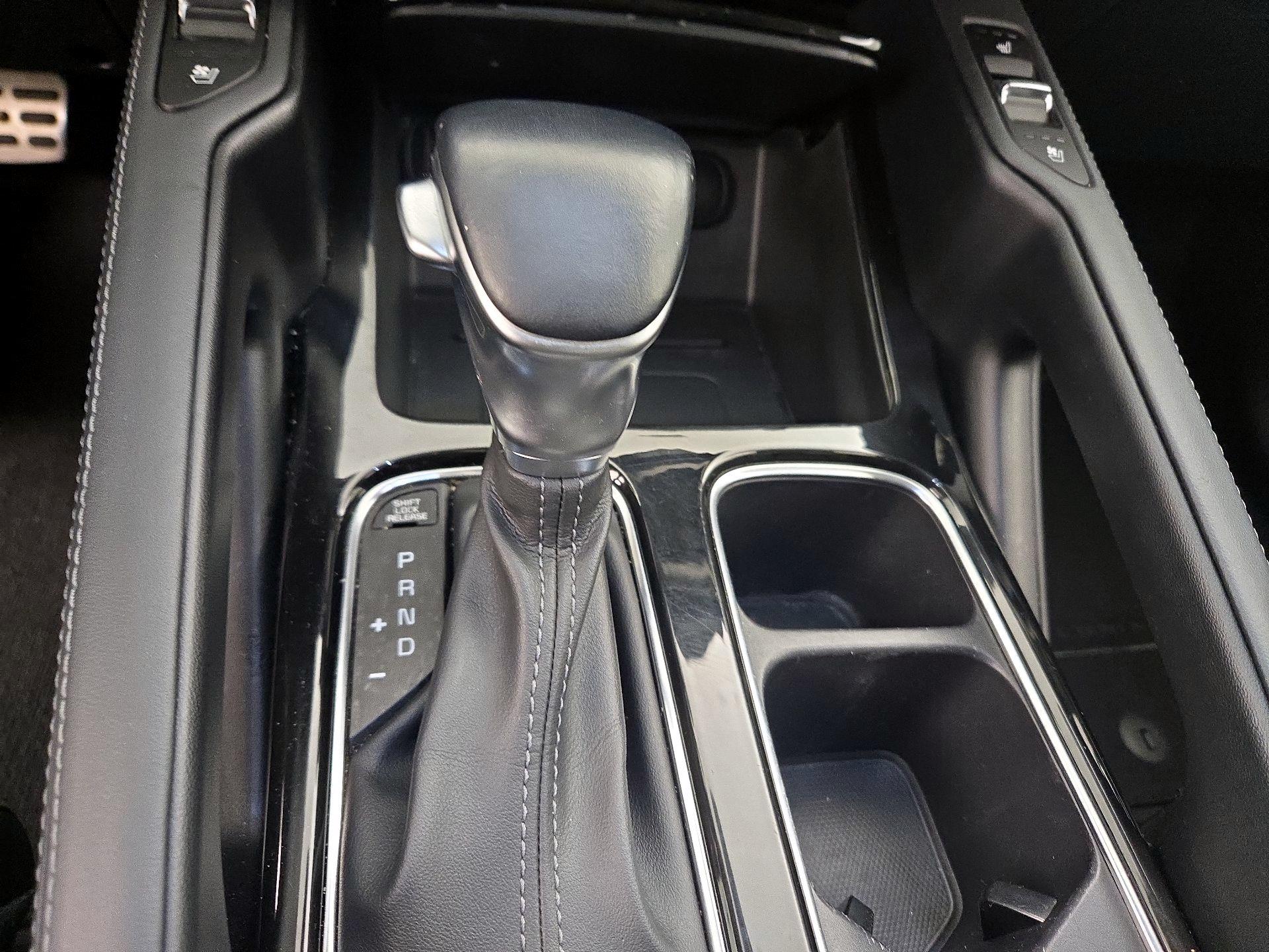 Thumbnail: 2020 Kia Telluride - 17