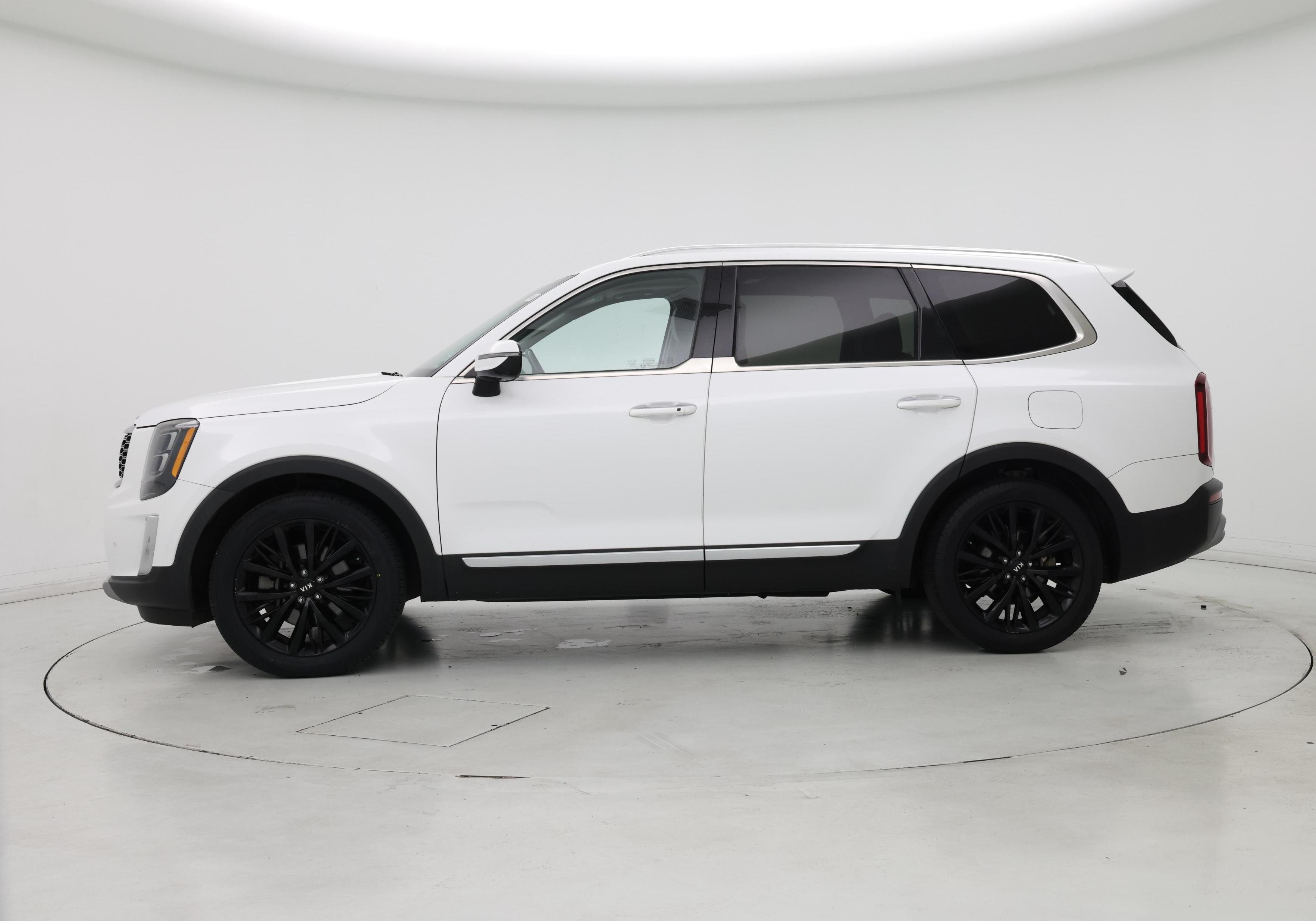 Thumbnail: 2020 Kia Telluride - 3