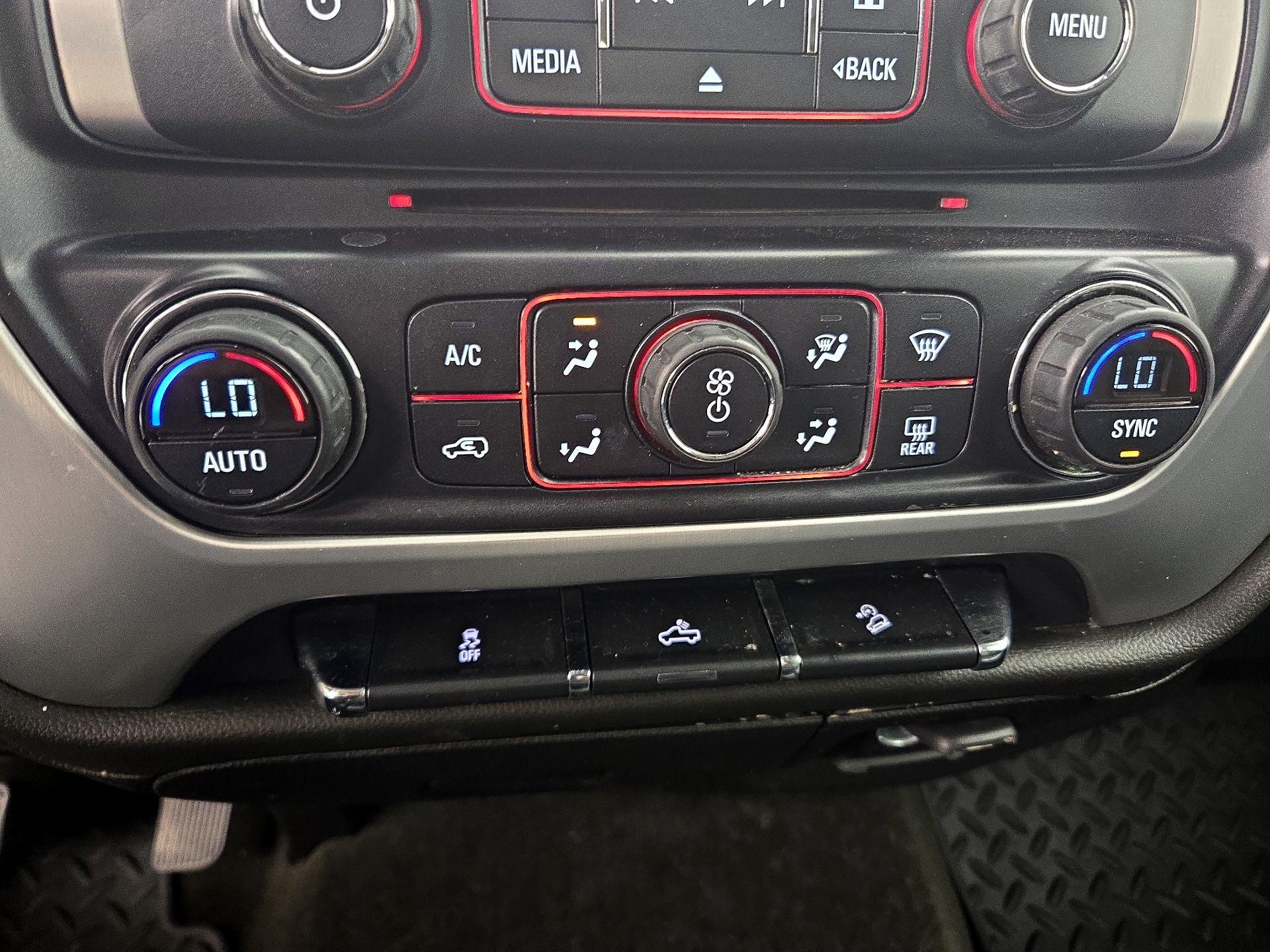 Thumbnail: 2016 GMC Sierra 1500 - 16