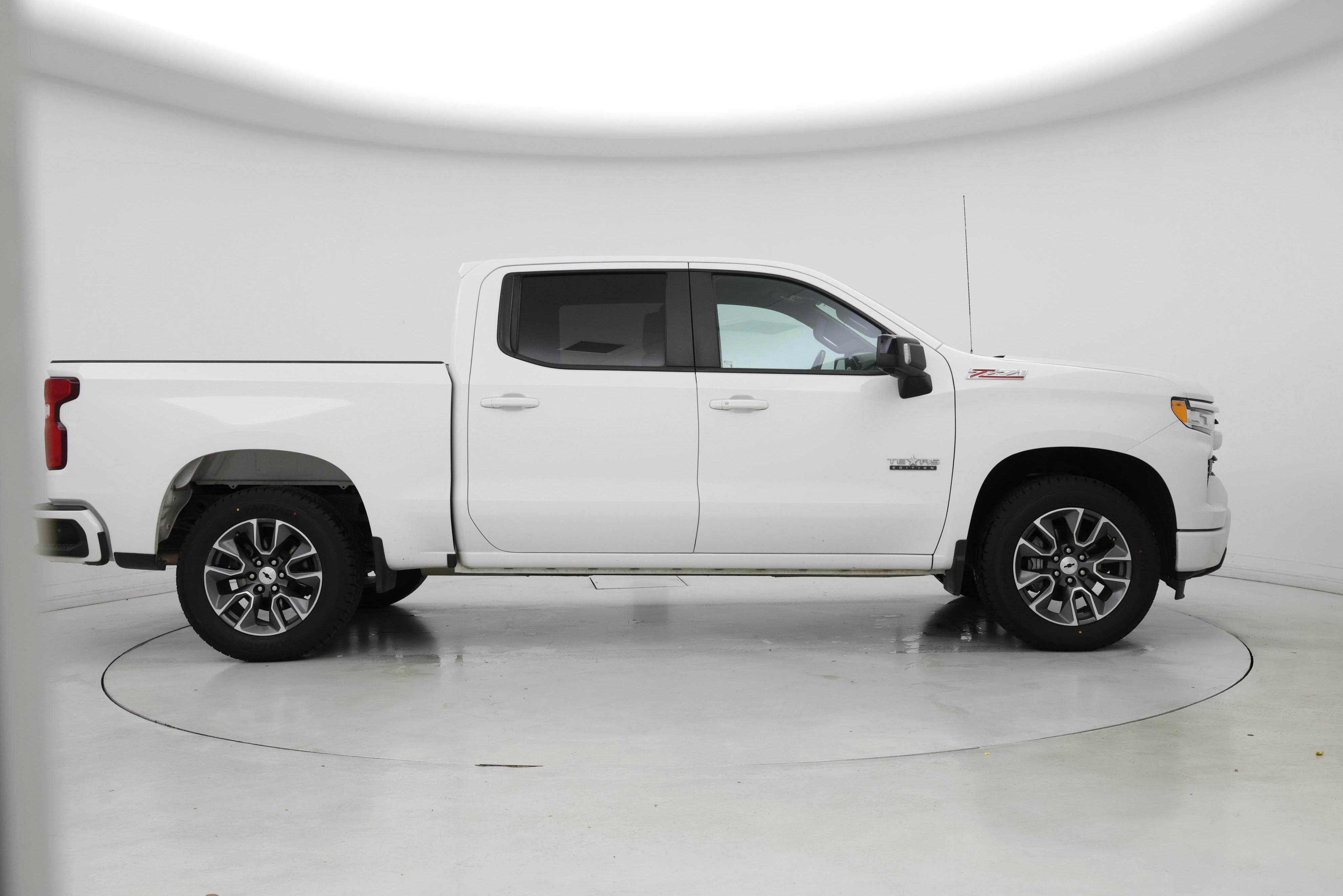 Thumbnail: 2022 Chevrolet Silverado 1500 - 7