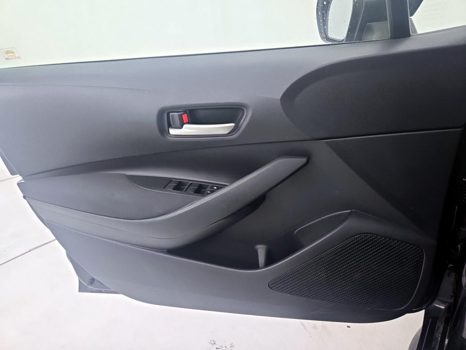 Thumbnail: 2020 Toyota Corolla - 12