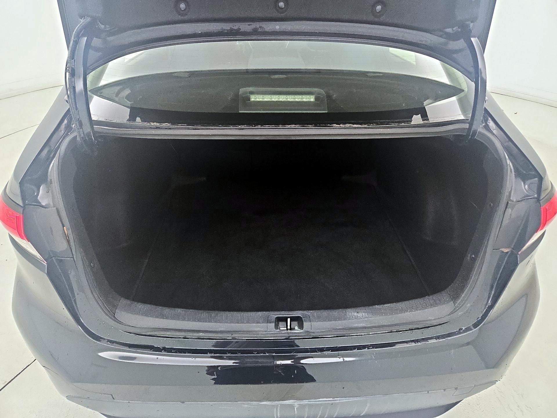 Thumbnail: 2020 Toyota Corolla - 20