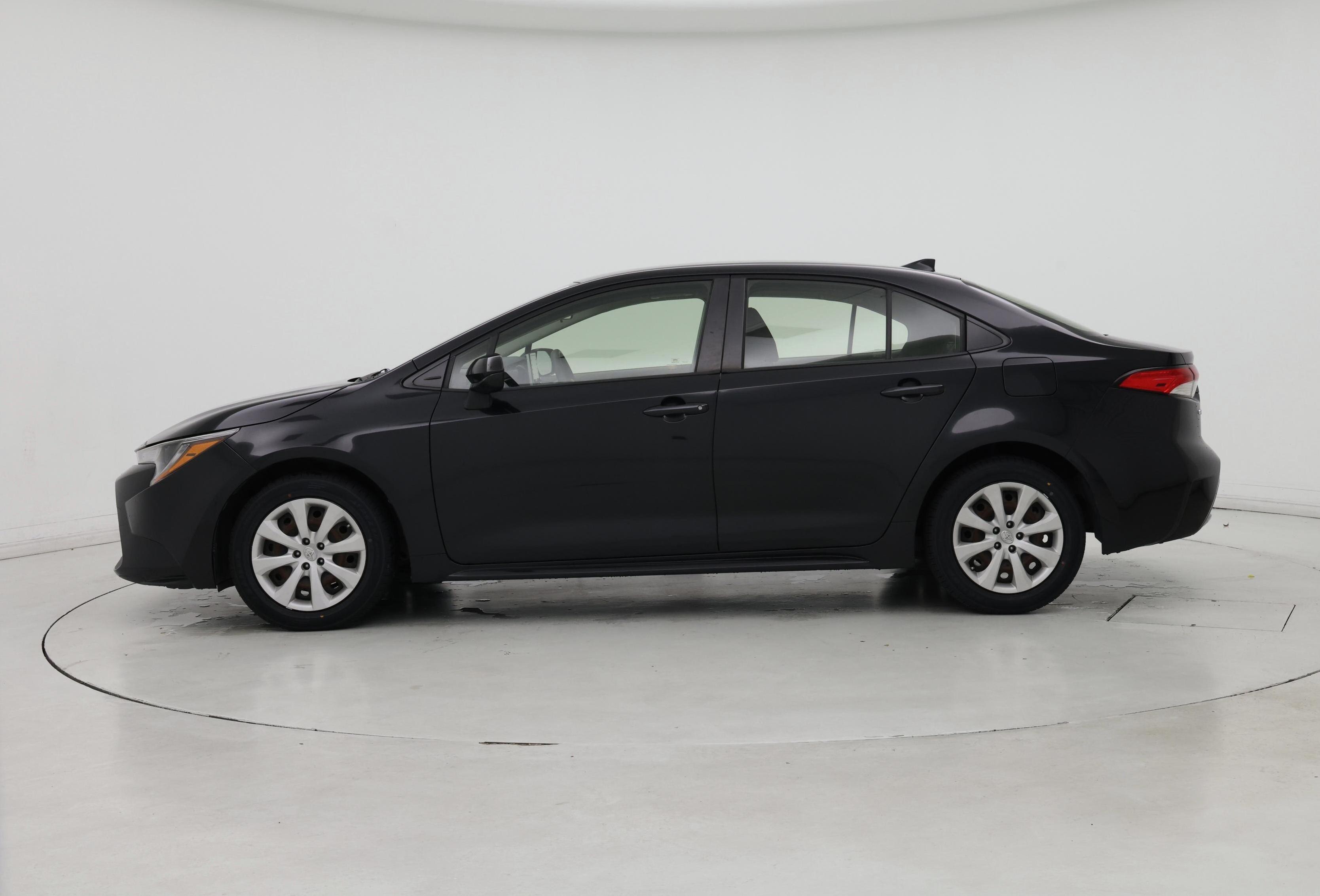 Thumbnail: 2020 Toyota Corolla - 3