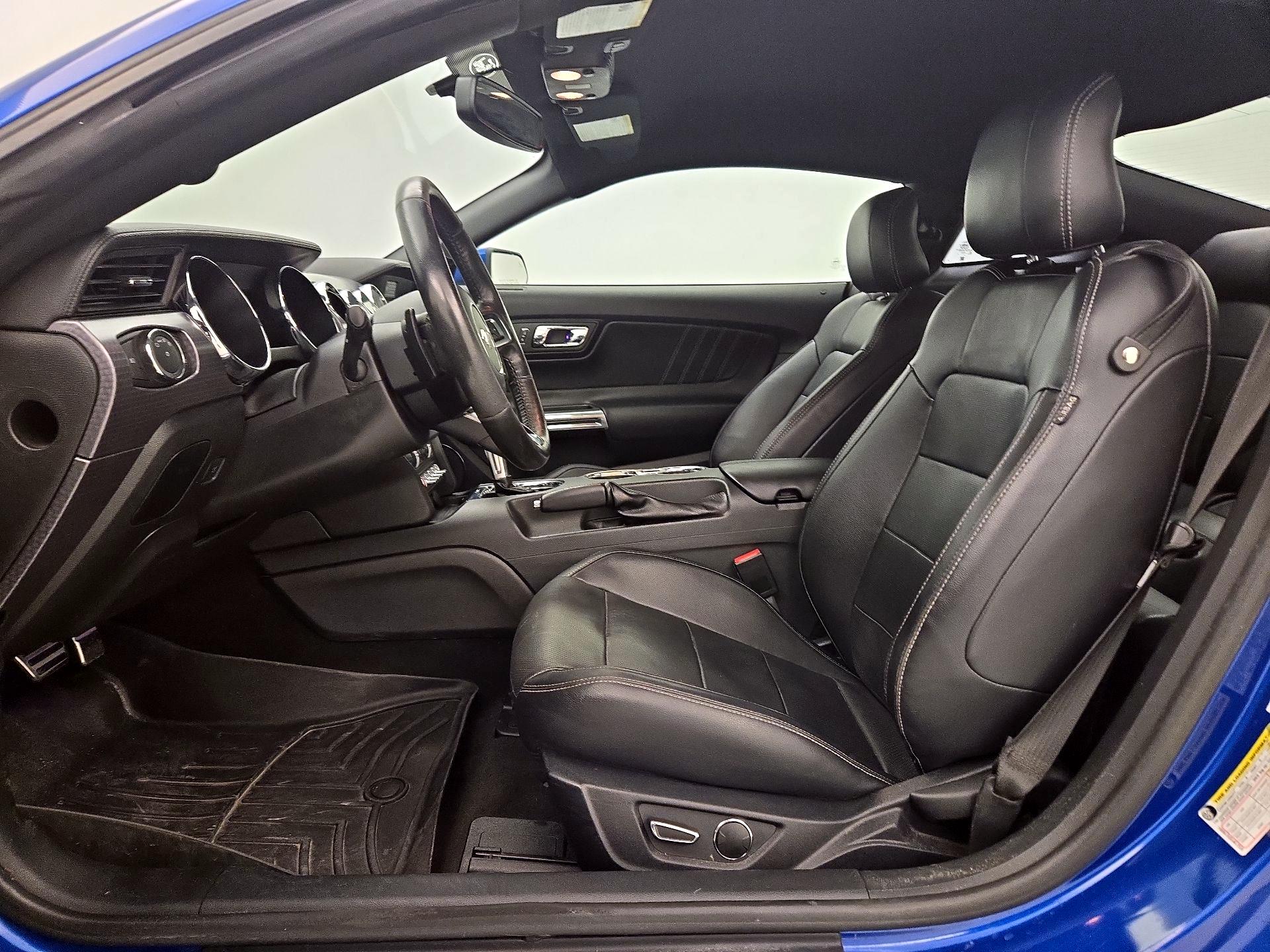 Thumbnail: 2017 Ford Mustang - 11