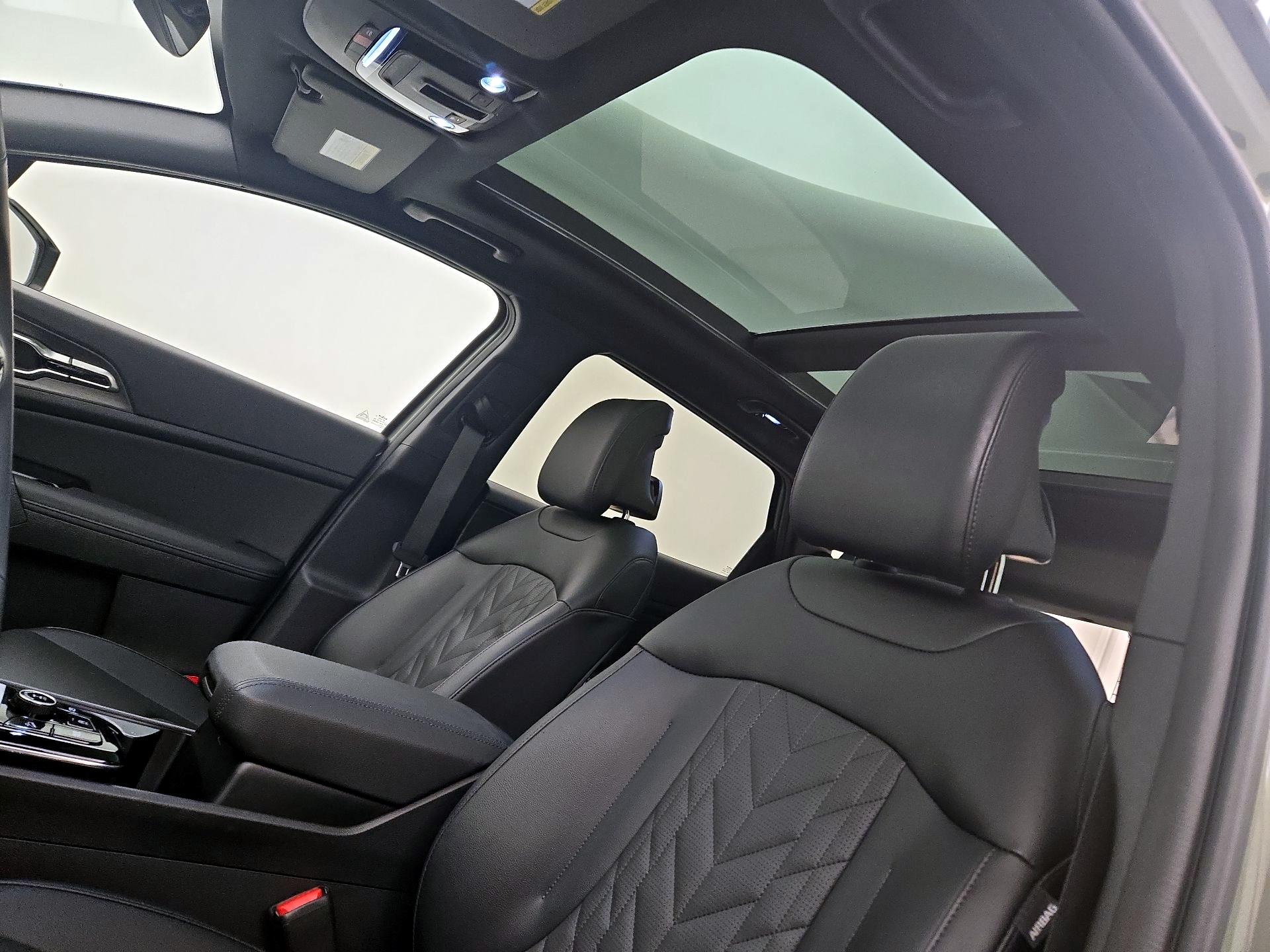 Thumbnail: 2025 Kia Sportage - 19