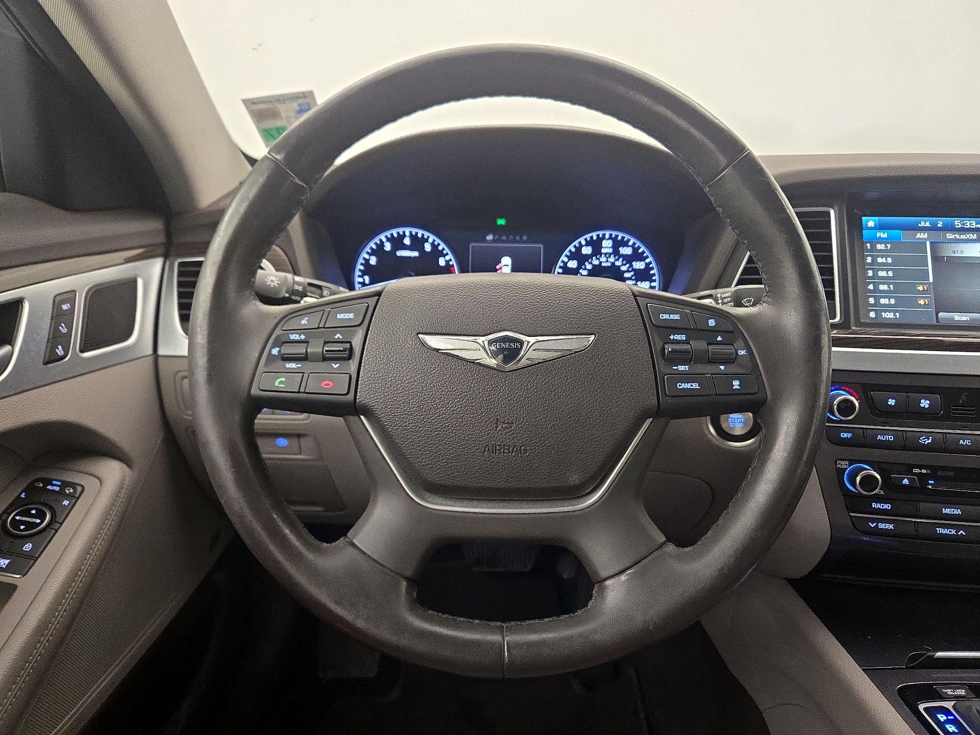 Thumbnail: 2017 Genesis G80 - 10