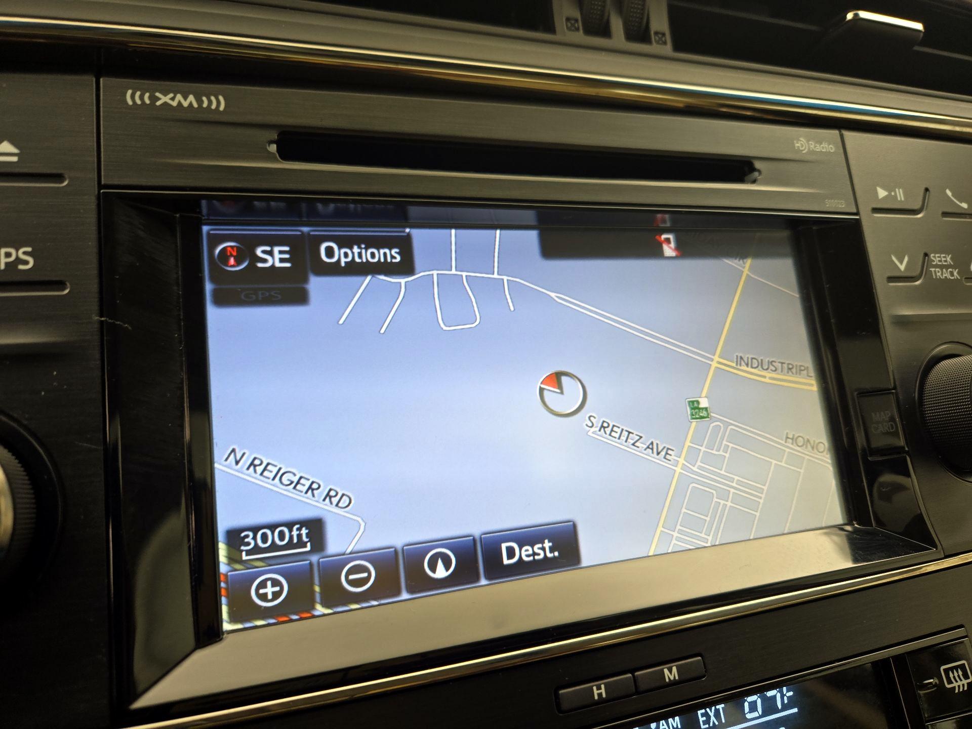 Thumbnail: 2015 Toyota Avalon - 14