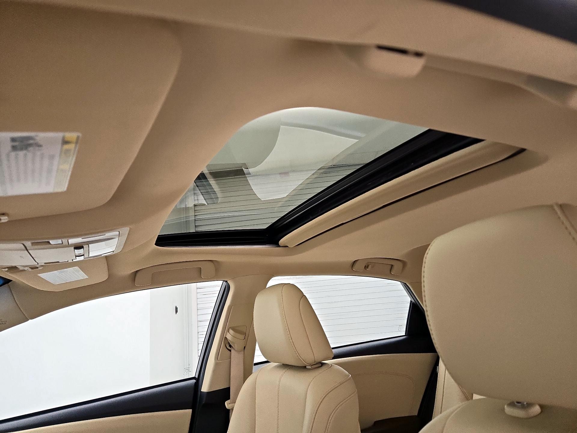 Thumbnail: 2015 Toyota Avalon - 20