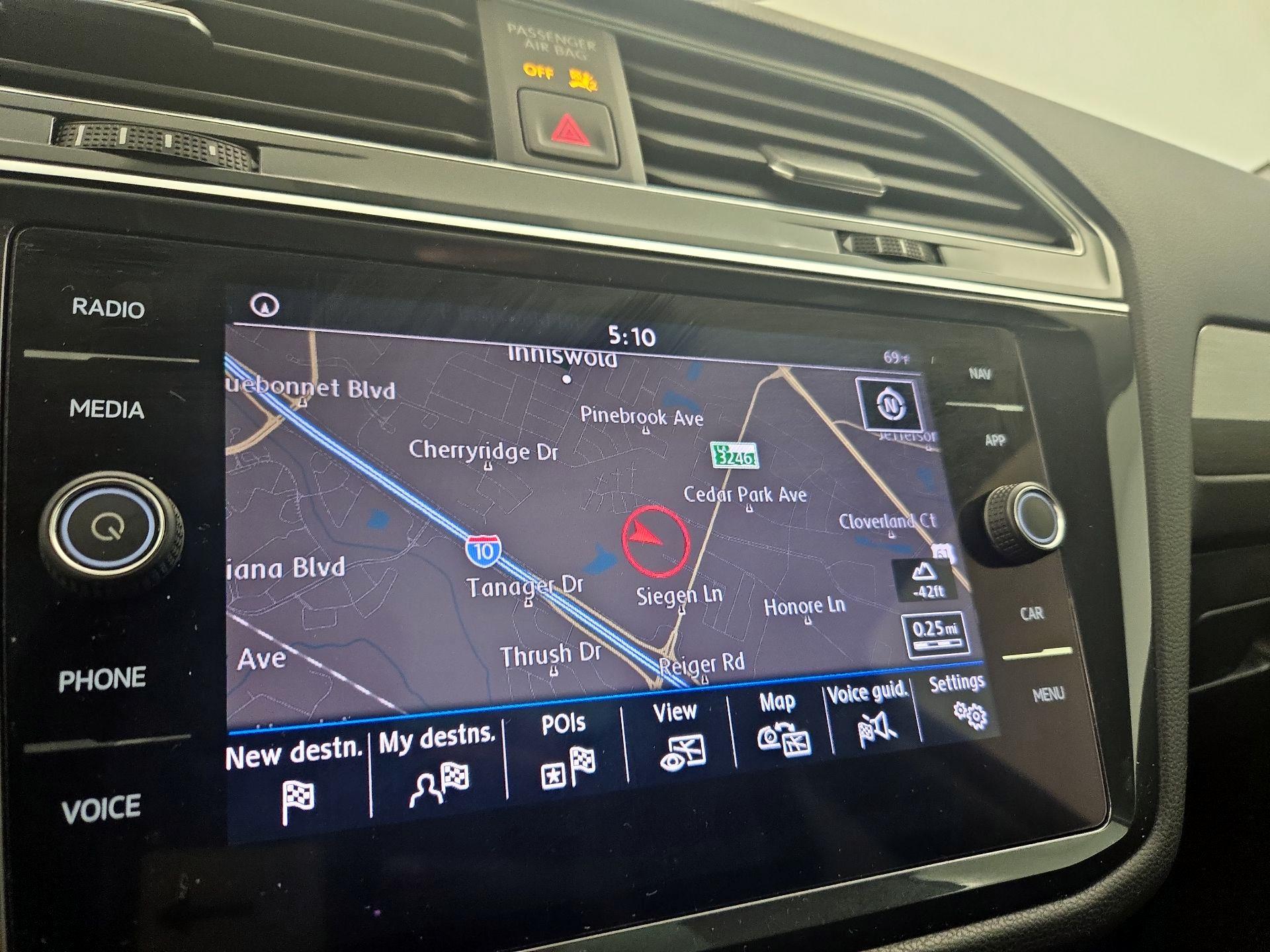 Thumbnail: 2019 Volkswagen Tiguan - 14