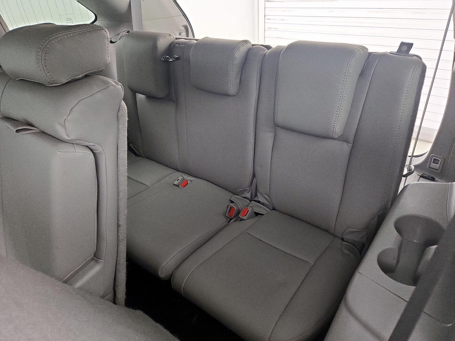 Thumbnail: 2019 Toyota Highlander - 20