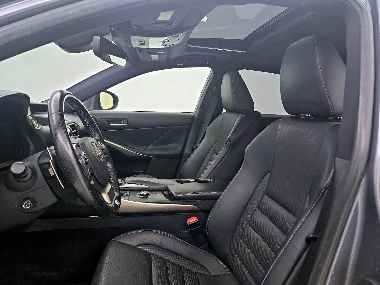Sunroof(s) & Overhead Airbags