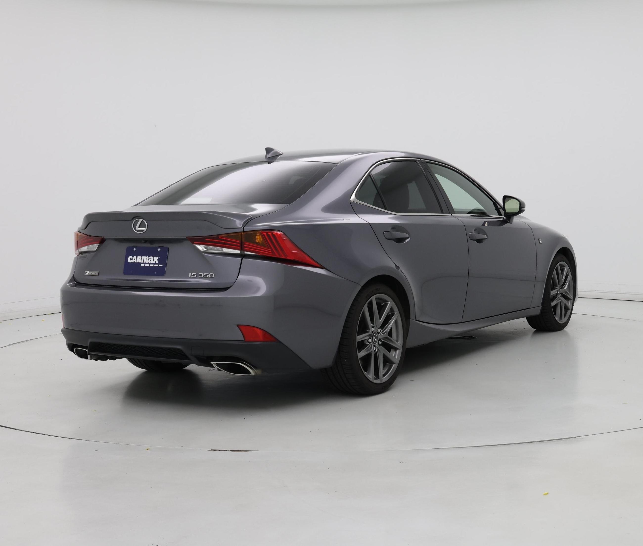 Thumbnail: 2018 Lexus IS - 8