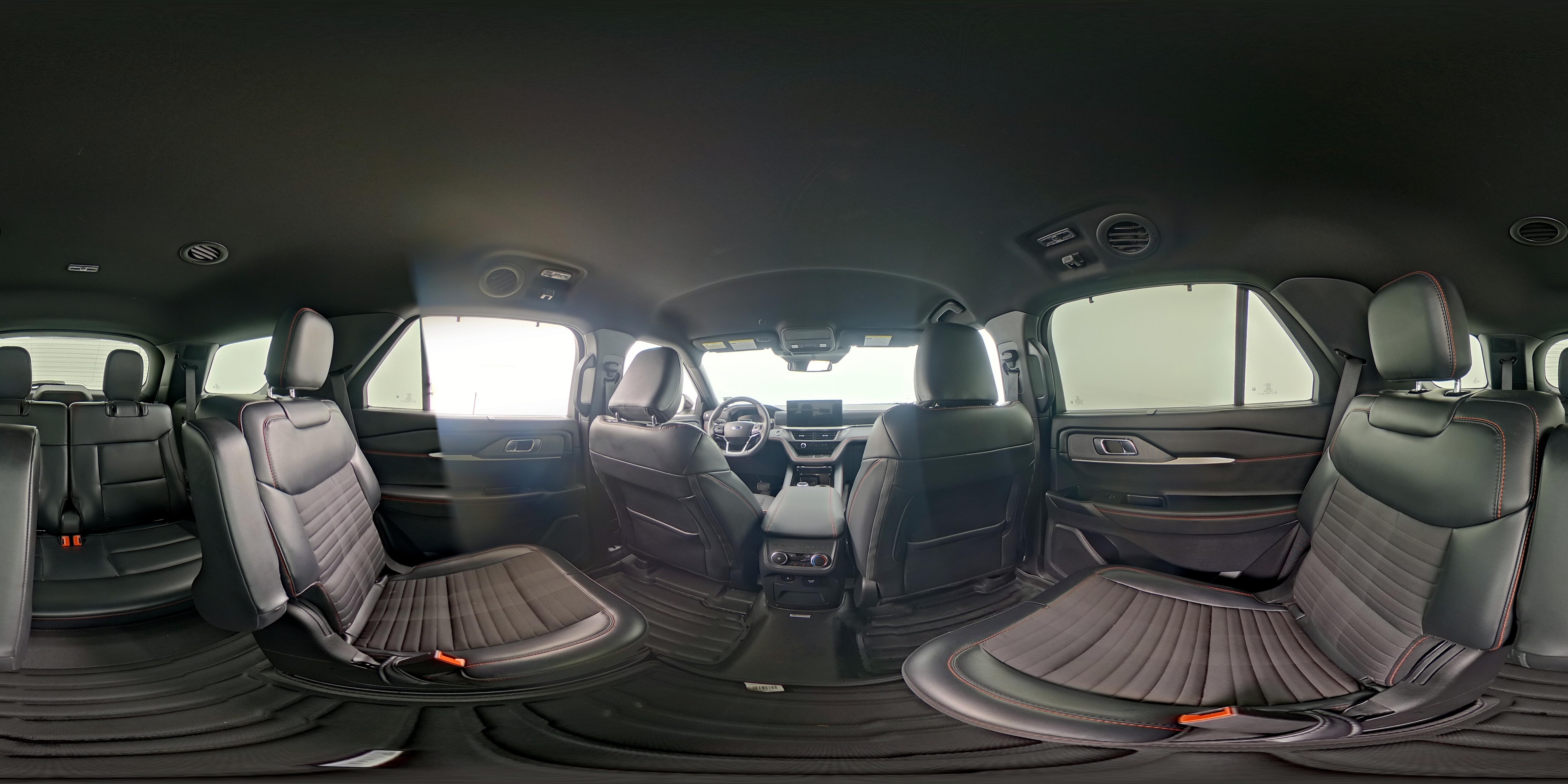 2025 Ford Explorer ST-LINE - Photo 28