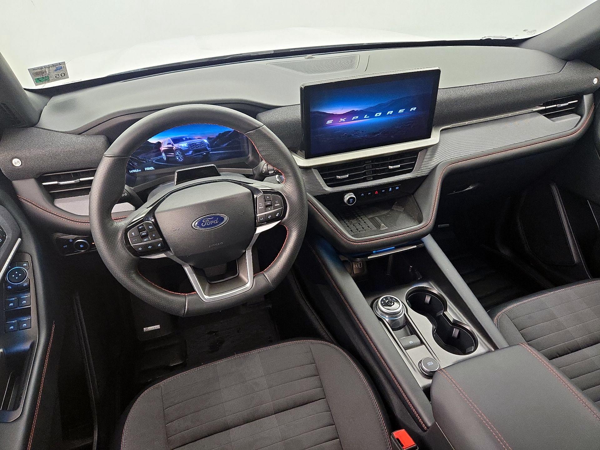 Thumbnail: 2025 Ford Explorer - 9