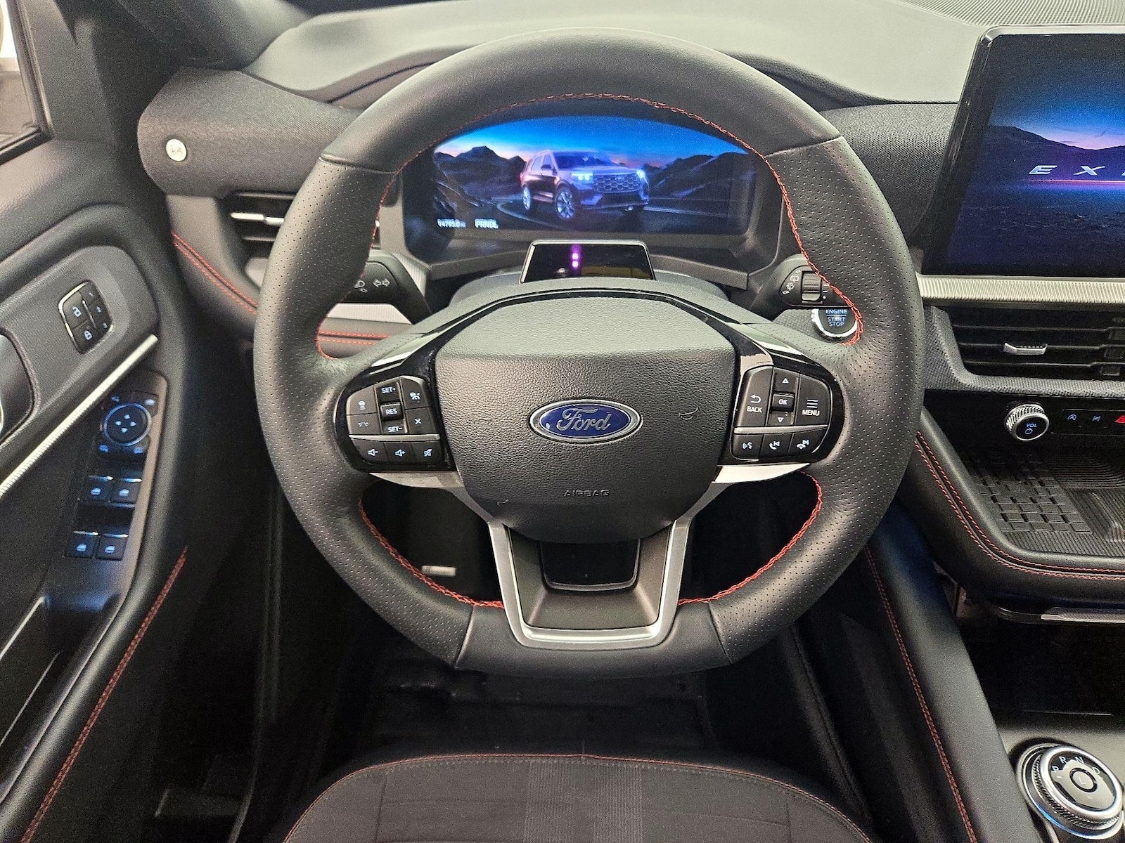 2025 Ford Explorer ST-LINE - Photo 11