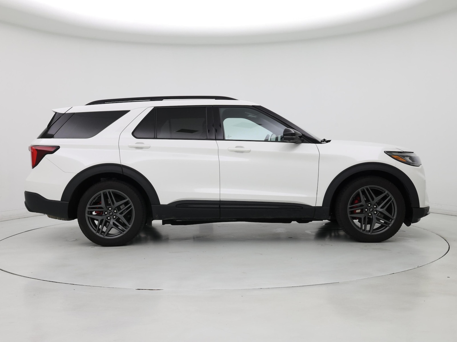 2025 Ford Explorer ST-LINE - Photo 8