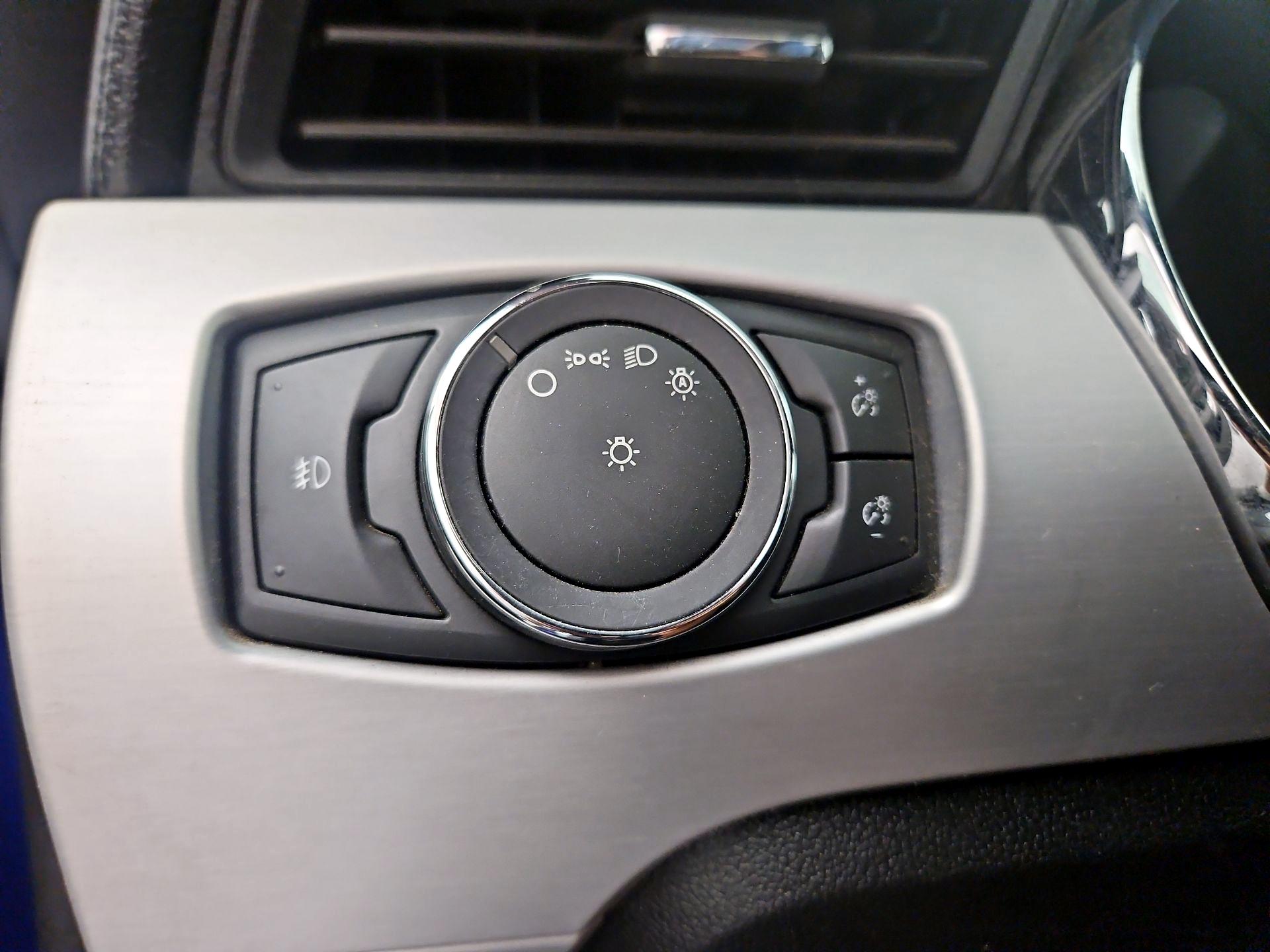 Thumbnail: 2016 Ford Mustang - 11